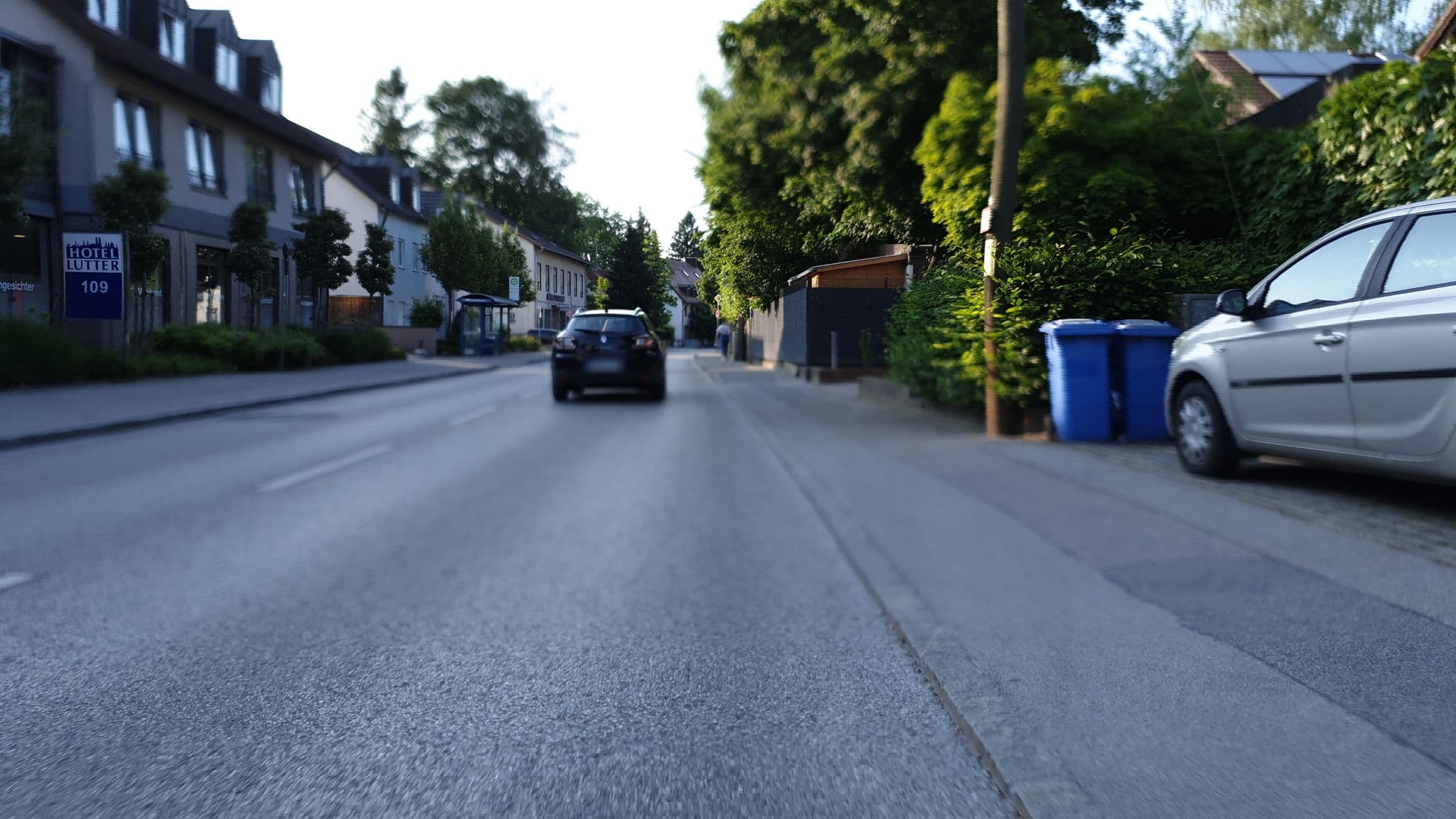 Street view near Lutter, Karlsfeld — © bezur (CC BY-SA · Mapillary)