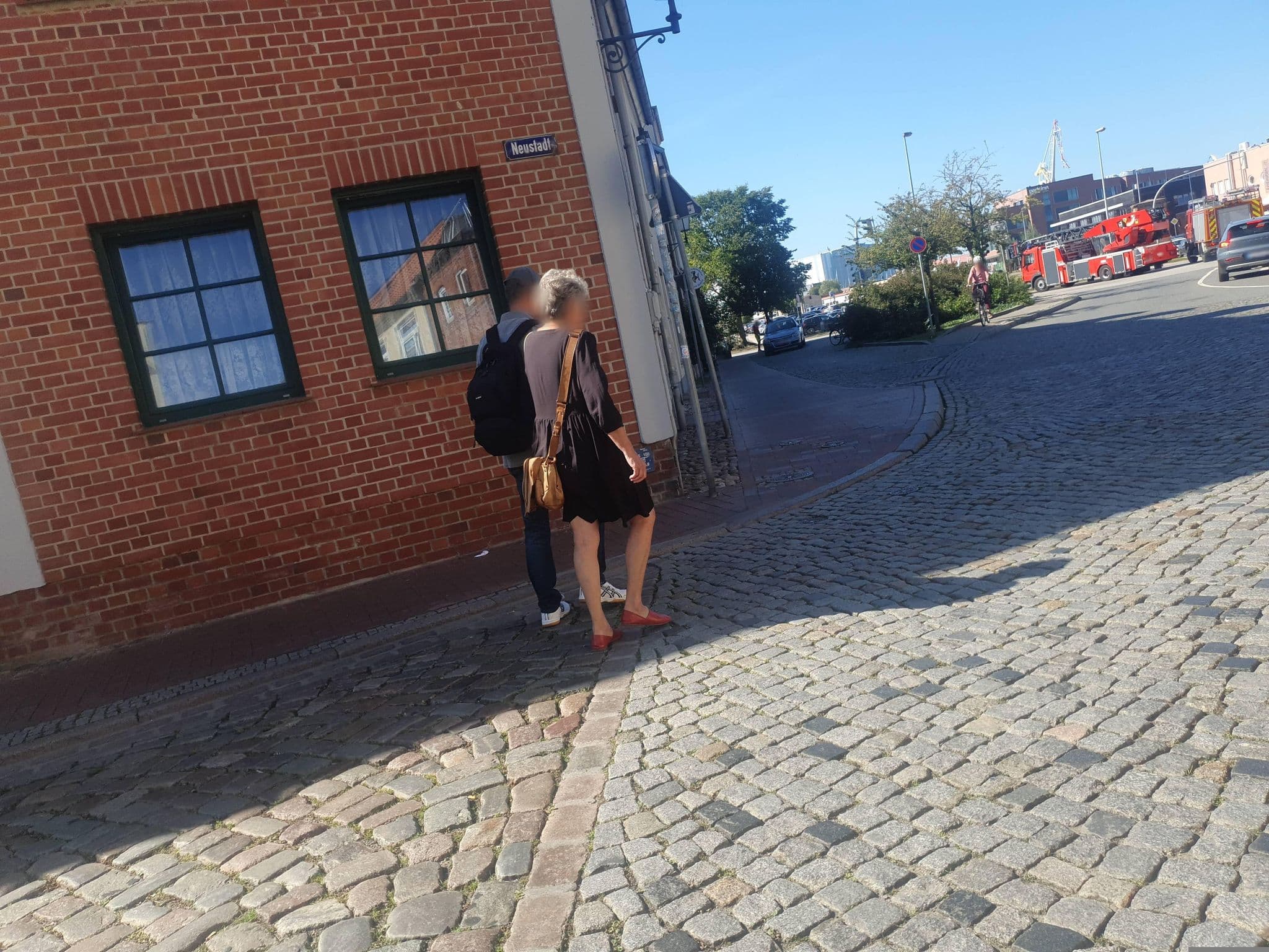 Street view near To'n Zägenkrog, Wismar — © bernd_niemann (CC BY-SA · Mapillary)