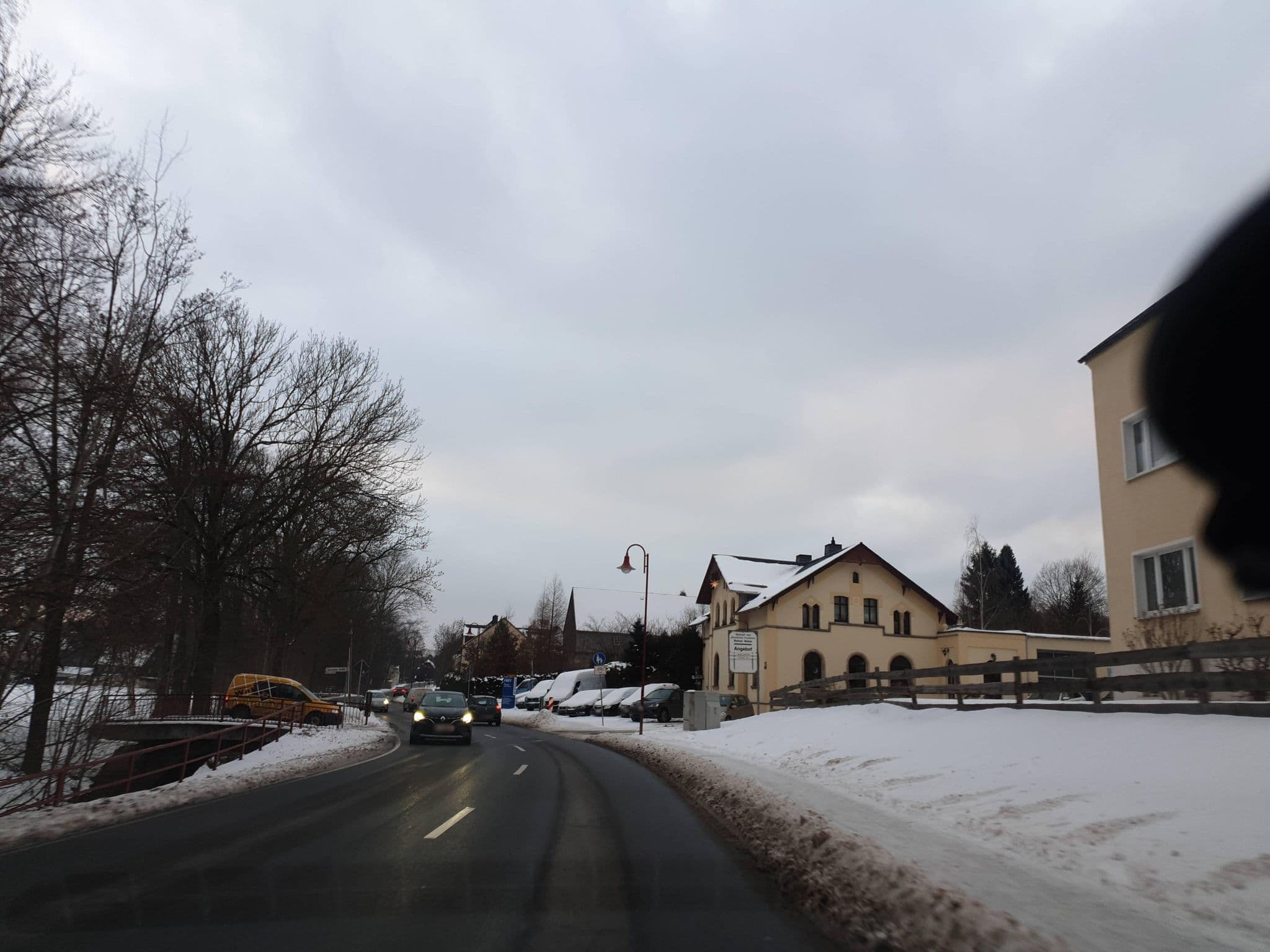 Street view near Weinhaus & Hotel Vinum, Niederdorf — © canislupus (CC BY-SA · Mapillary)