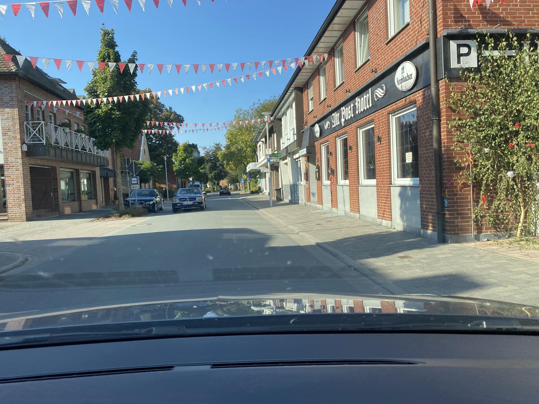 Street view near Alte Post Hotel, Schöppingen — © heetENkoel (CC BY-SA · Mapillary)