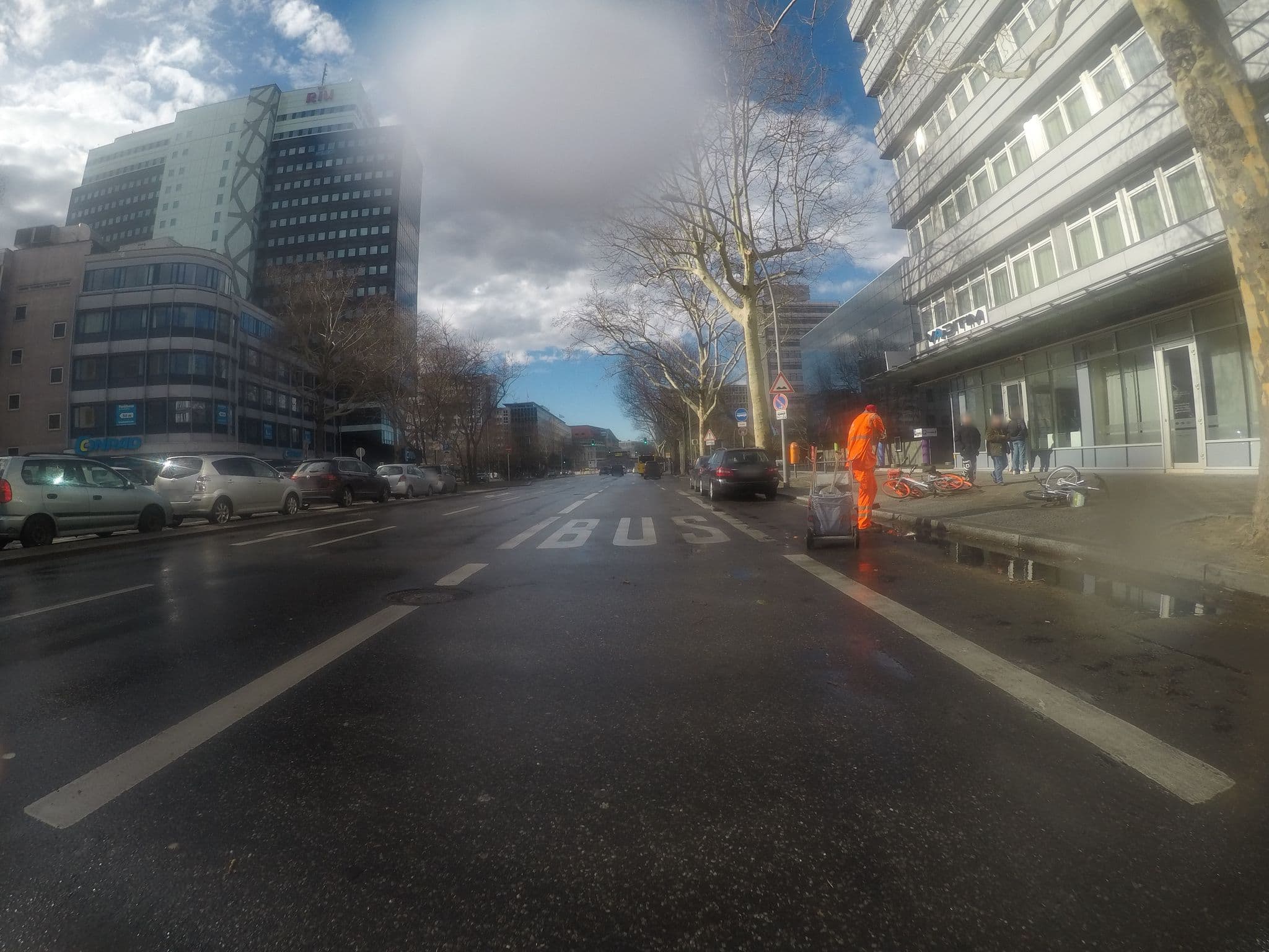 Street view near Titanic Comfort Kurfürstendamm, Schöneberg — © kartonage (CC BY-SA · Mapillary)