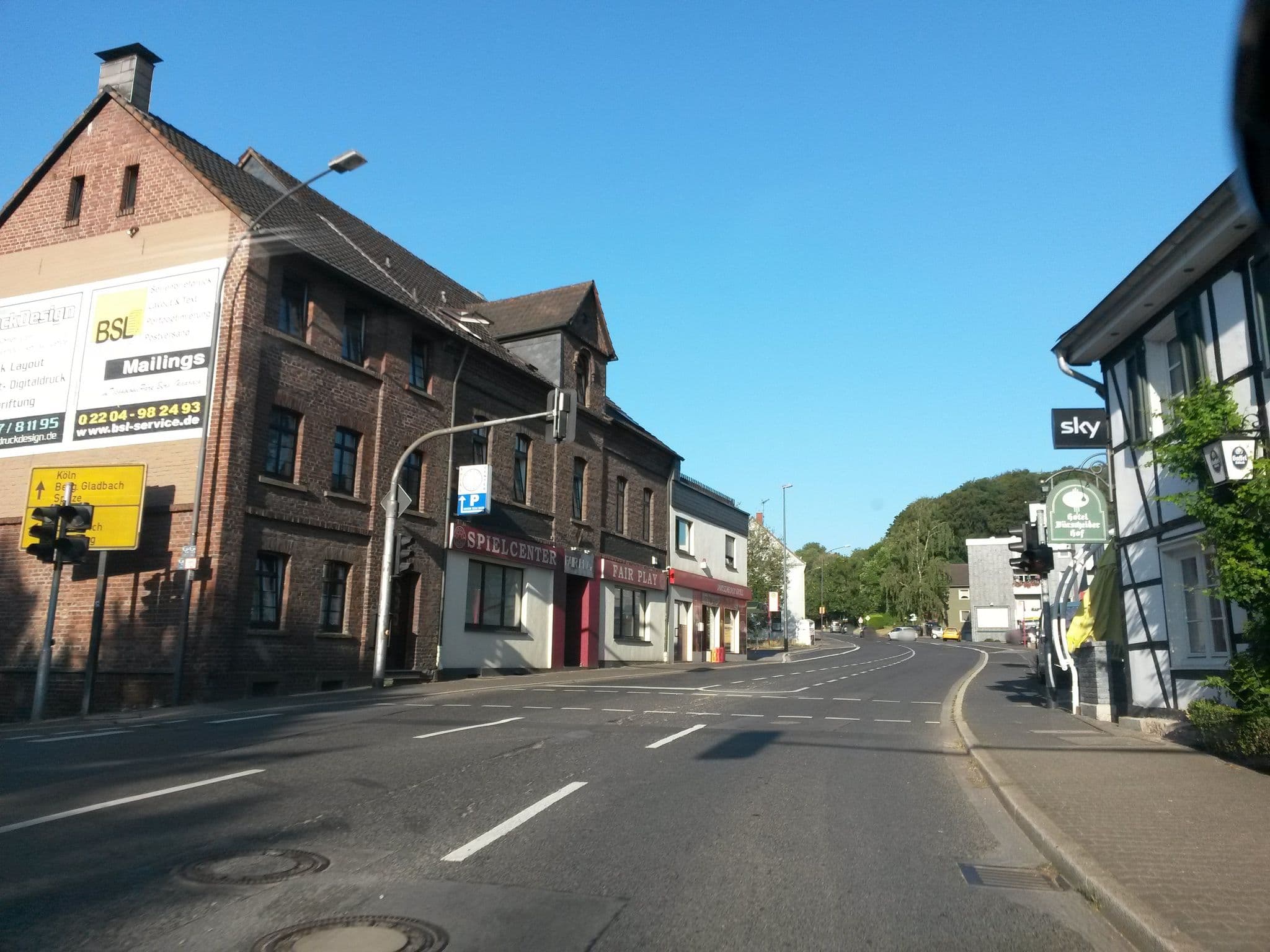Street view near Dürscheider Hof, Kürten — © uwekoch (CC BY-SA · Mapillary)