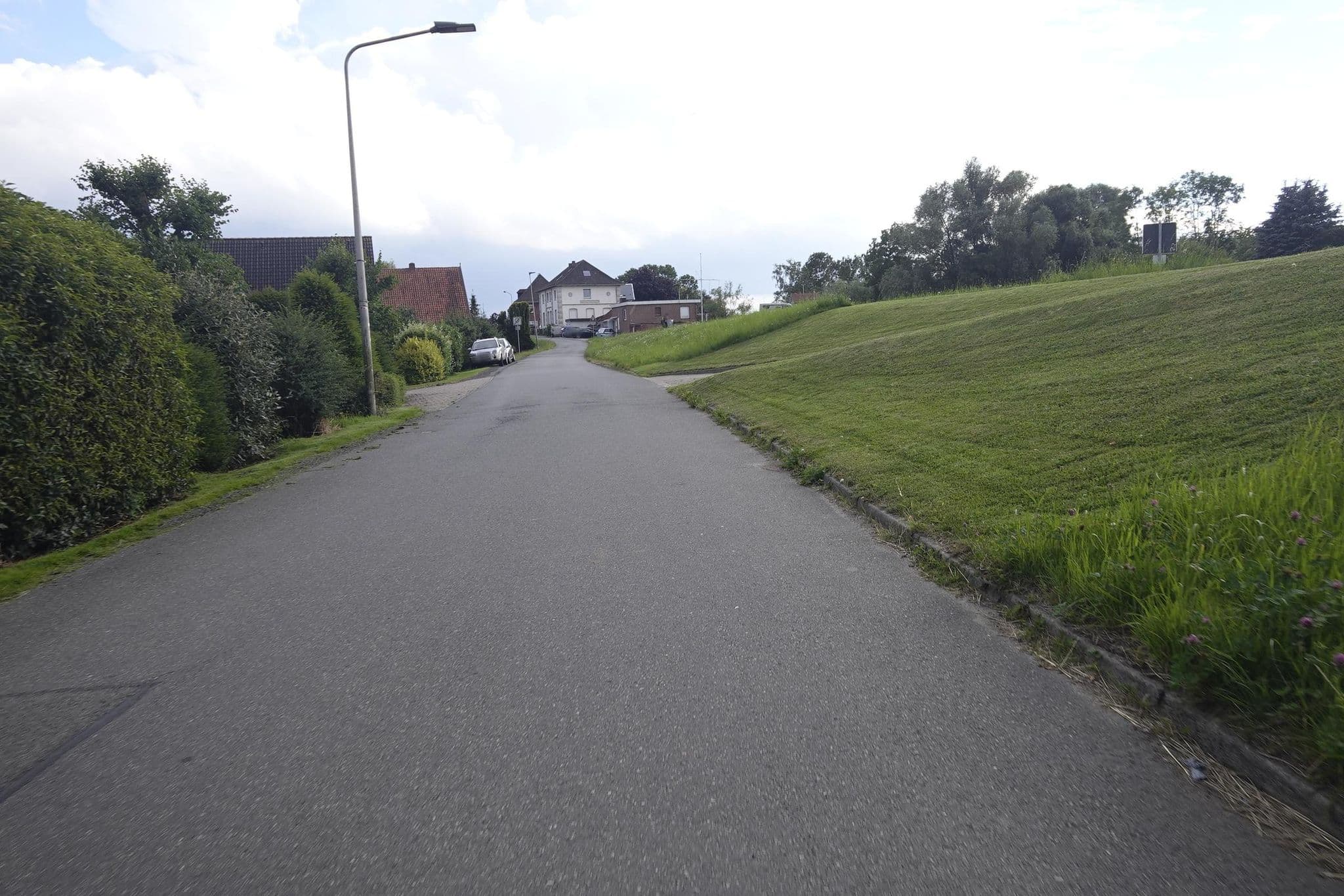 Street view near Lindemann, Jork — © skaycle (CC BY-SA · Mapillary)