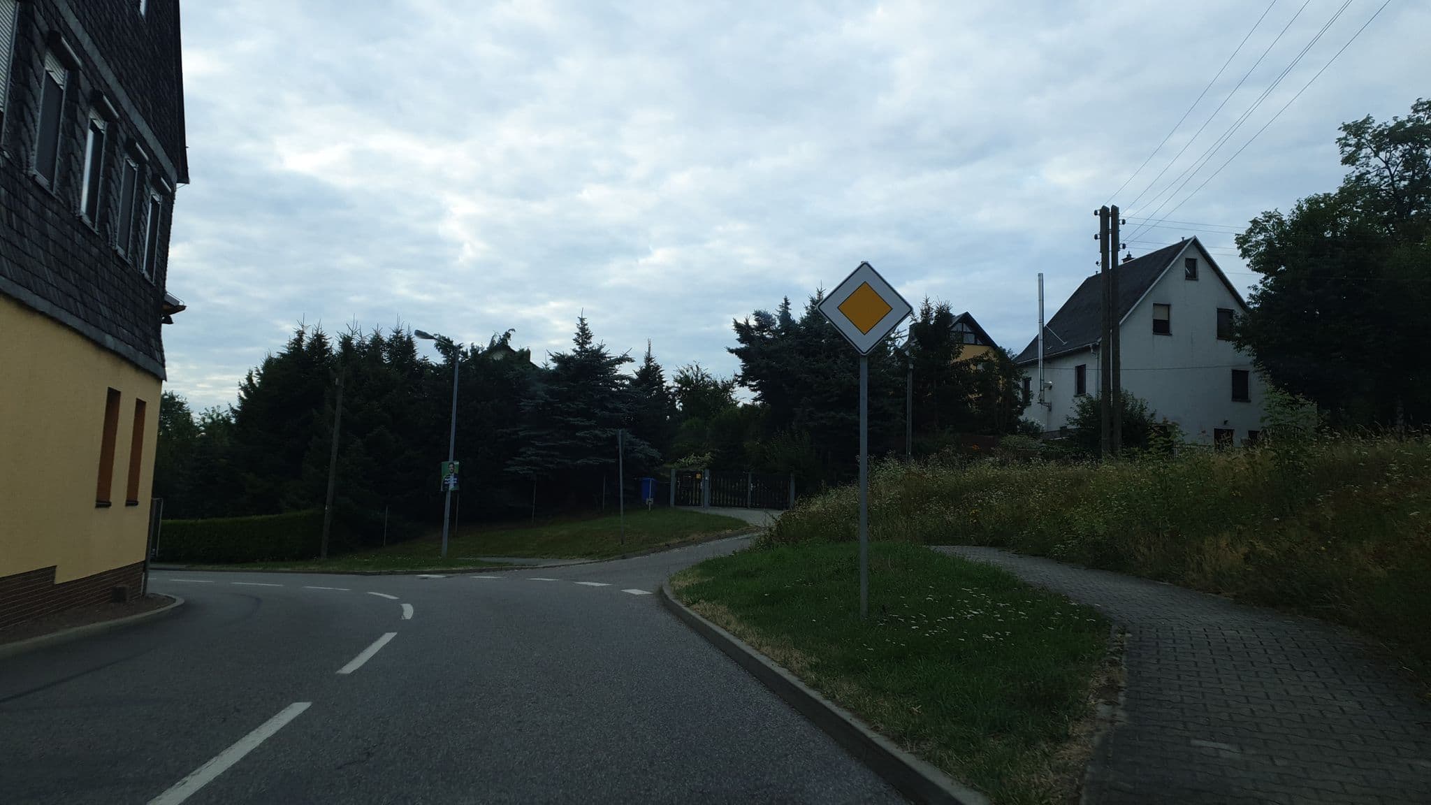 Street view near Esche´s Gasthof, Callenberg — © canislupus (CC BY-SA · Mapillary)