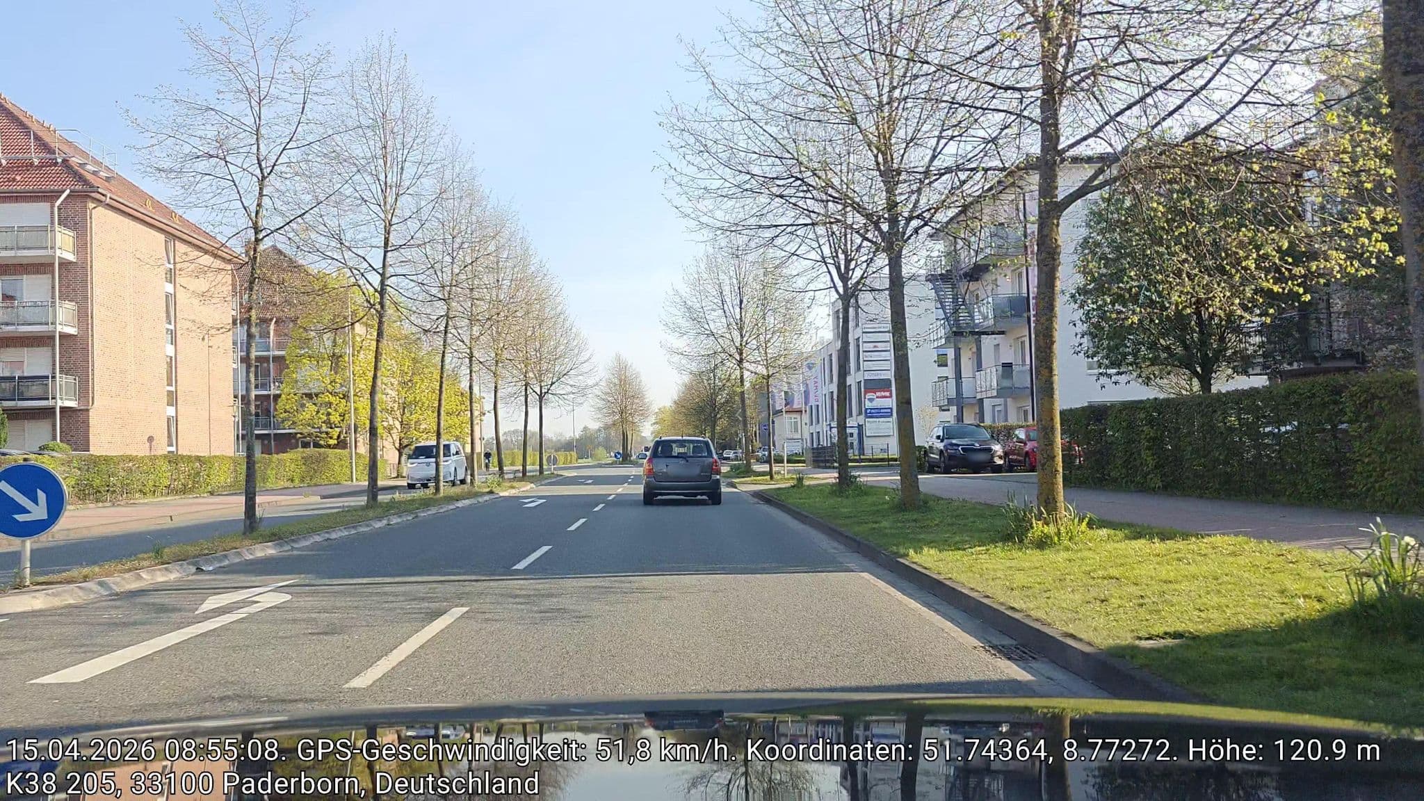 Street view near Hotel Manu, Paderborn — © amenophis (CC BY-SA · Mapillary)