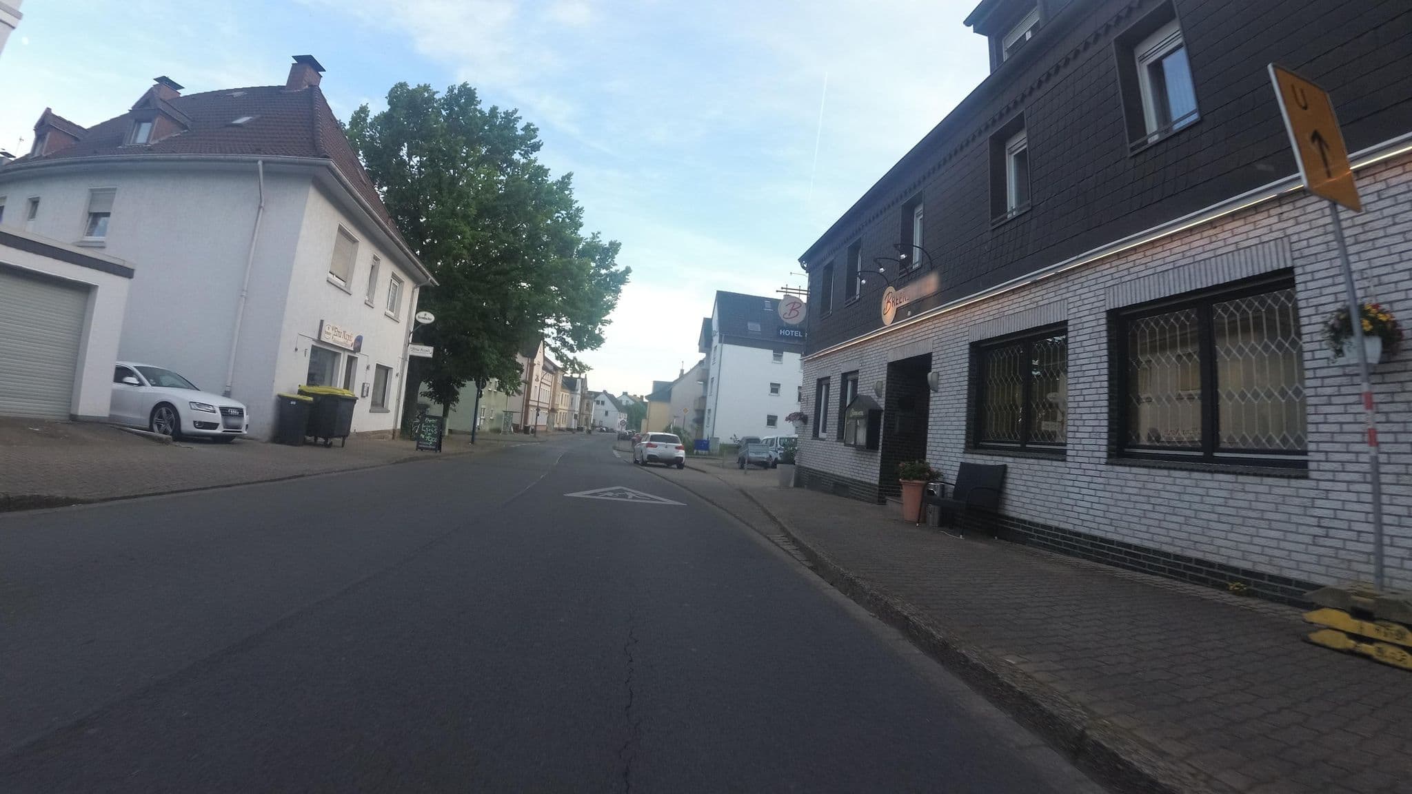 Street view near Haus Breer, Westhofen — © teddy73 (CC BY-SA · Mapillary)