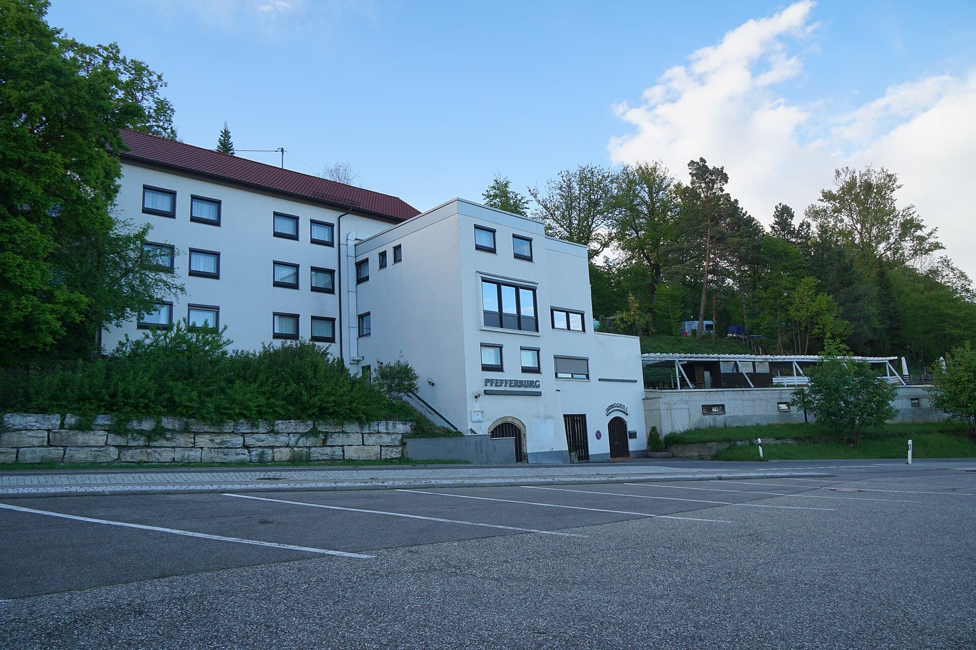 Pfefferburg (via Wikimedia Commons, CC BY-SA 3.0)