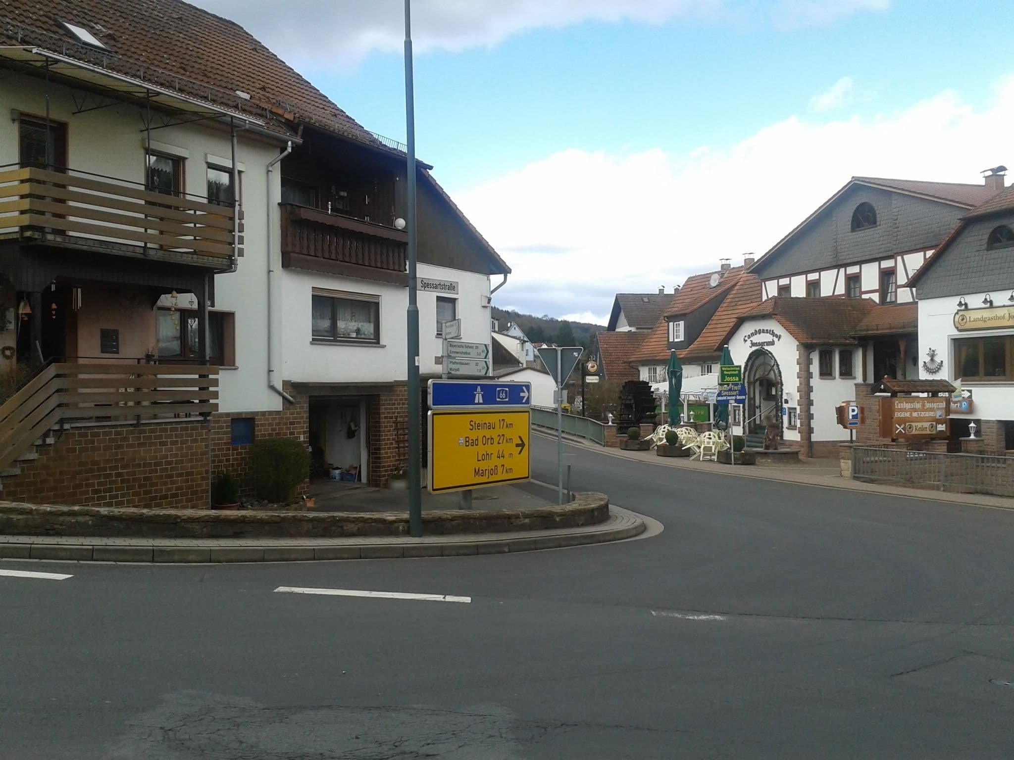 Street view near Landgasthof Jossgrund, Obersinn — © bernd_niemann (CC BY-SA · Mapillary)