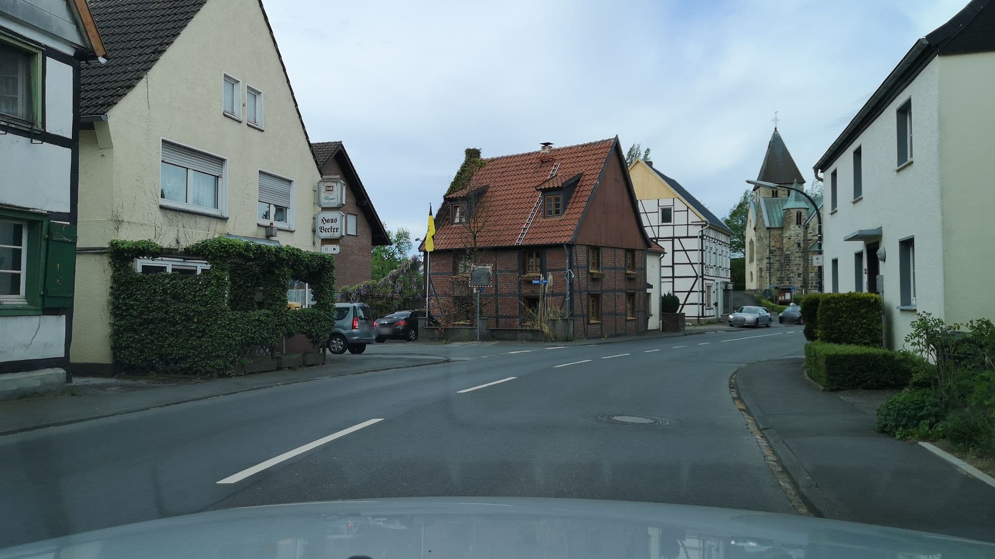 Street view near Haus Becker, Holzwickede — © cuspis (CC BY-SA · Mapillary)