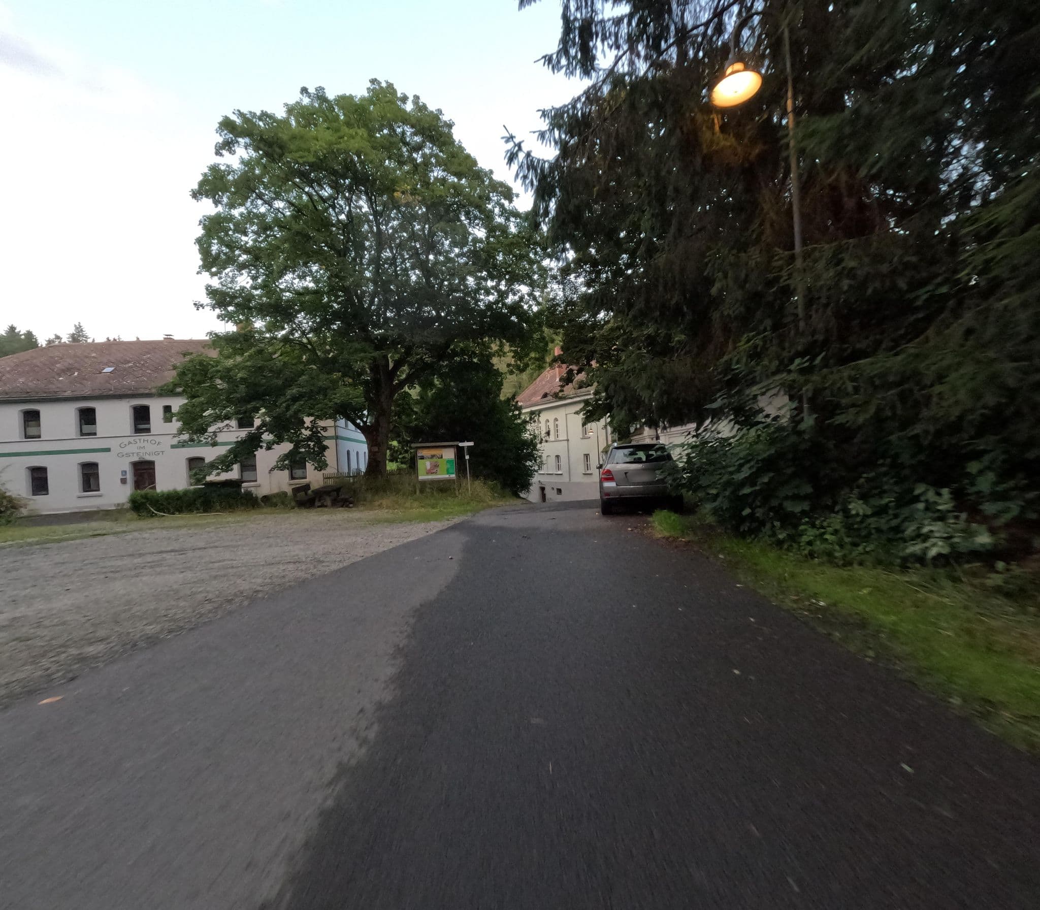 Street view near Gasthof "Im Gsteinigt", Arzberg — © kopra (CC BY-SA · Mapillary)