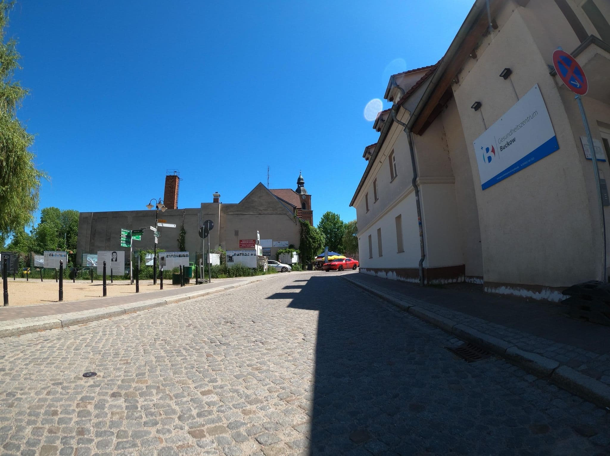 Street view near Stobbermühle, Waldsieversdorf — © Langfahrer (CC BY-SA · Mapillary)