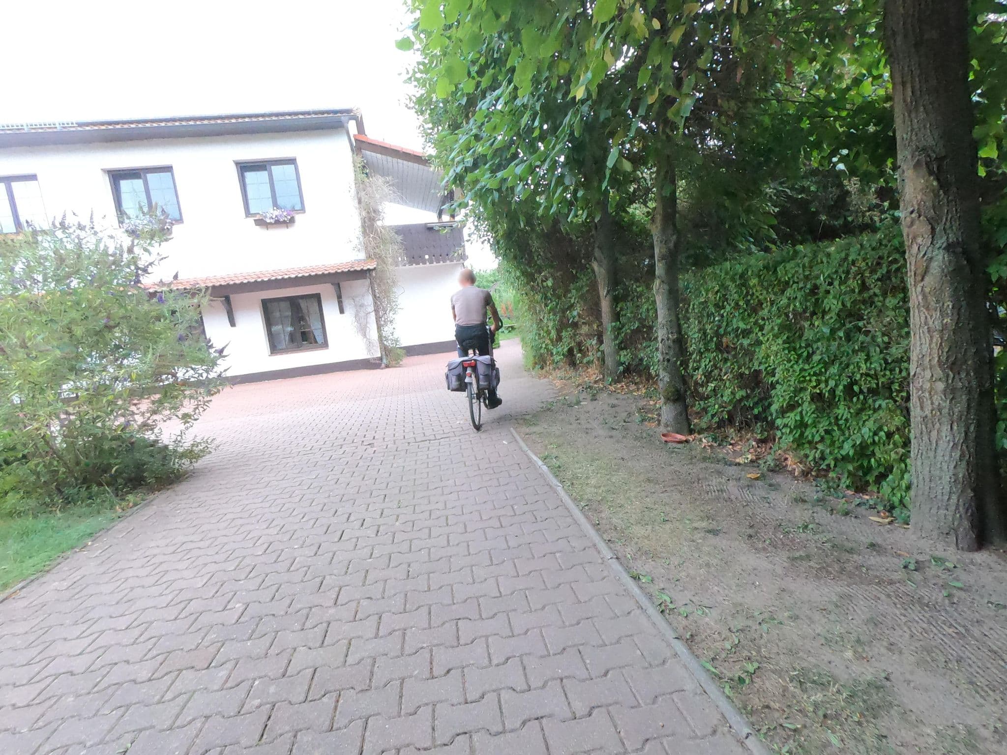 Street view near Landhotel Mehrin, Bismark — © u14183 (CC BY-SA · Mapillary)