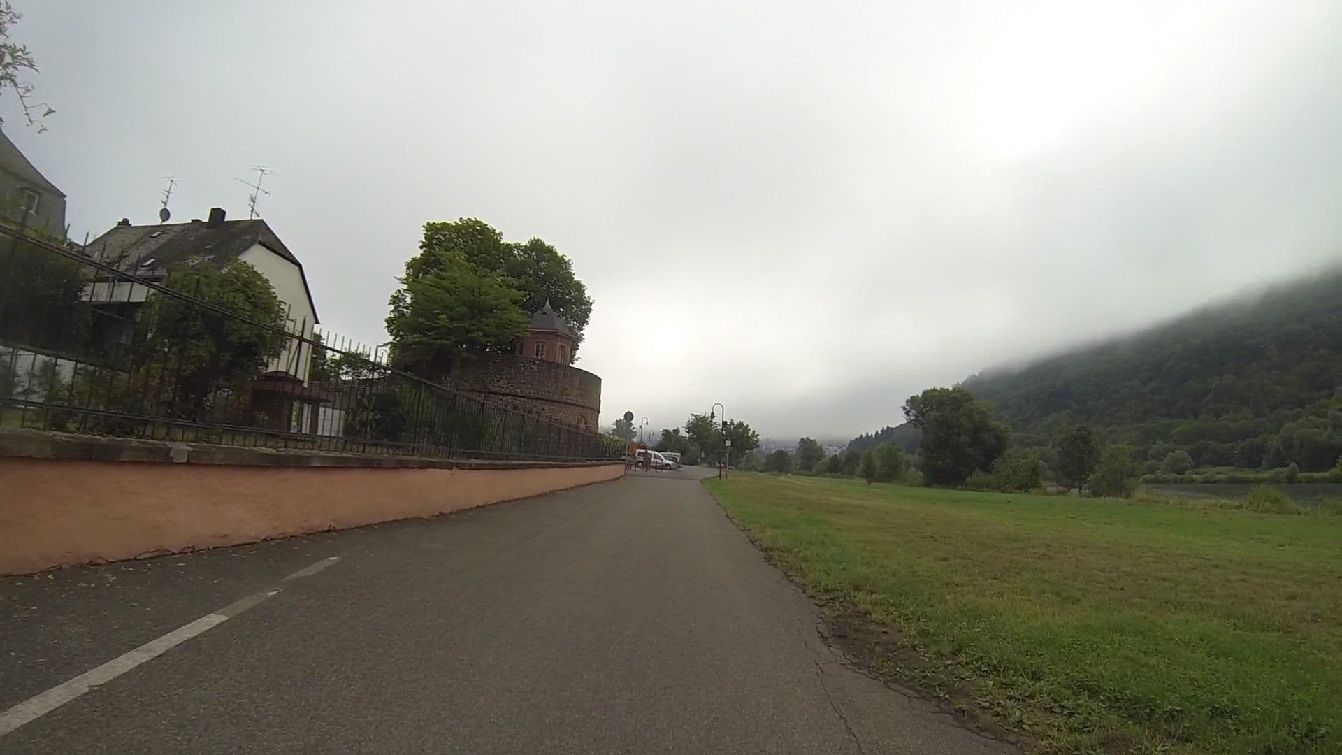 Street view near Klosterschenke, Kenn — © gpsvid (CC BY-SA · Mapillary)