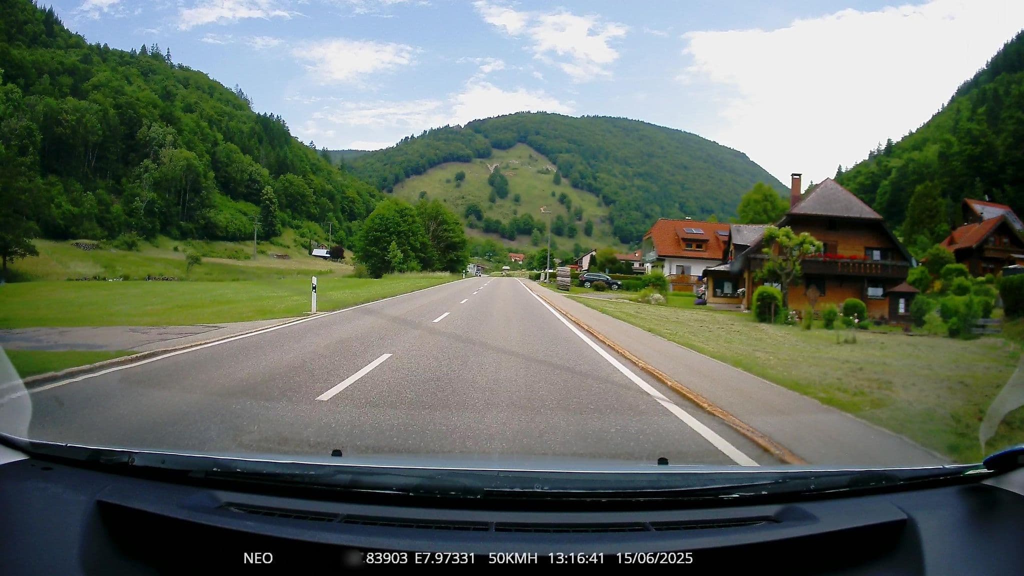 Street view near Hotel Gasthaus Hirschen, Todtnau — © TechniPorter (CC BY-SA · Mapillary)