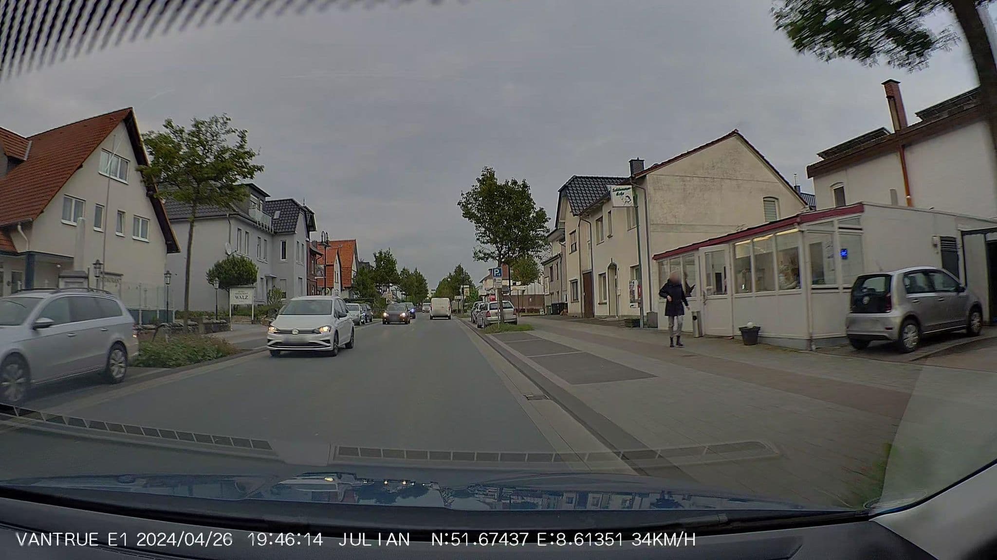 Street view near Hotel Walz, Salzkotten — © nrailuj (CC BY-SA · Mapillary)
