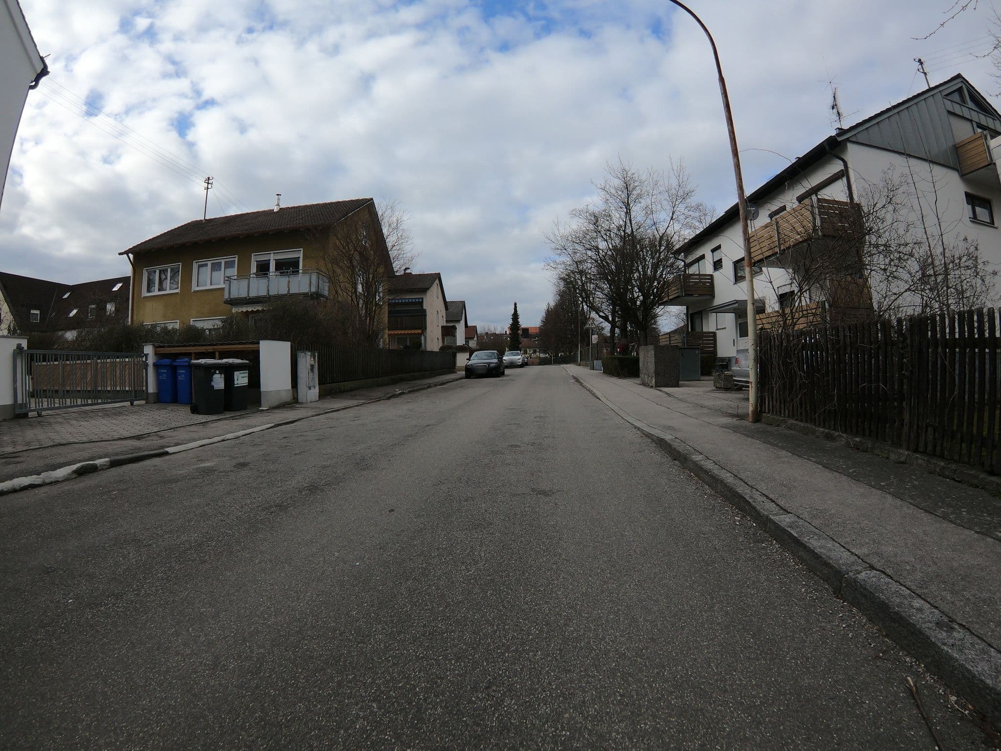 Street view near Brucker Gästehaus, Fürstenfeldbruck — © santilinares04 (CC BY-SA · Mapillary)