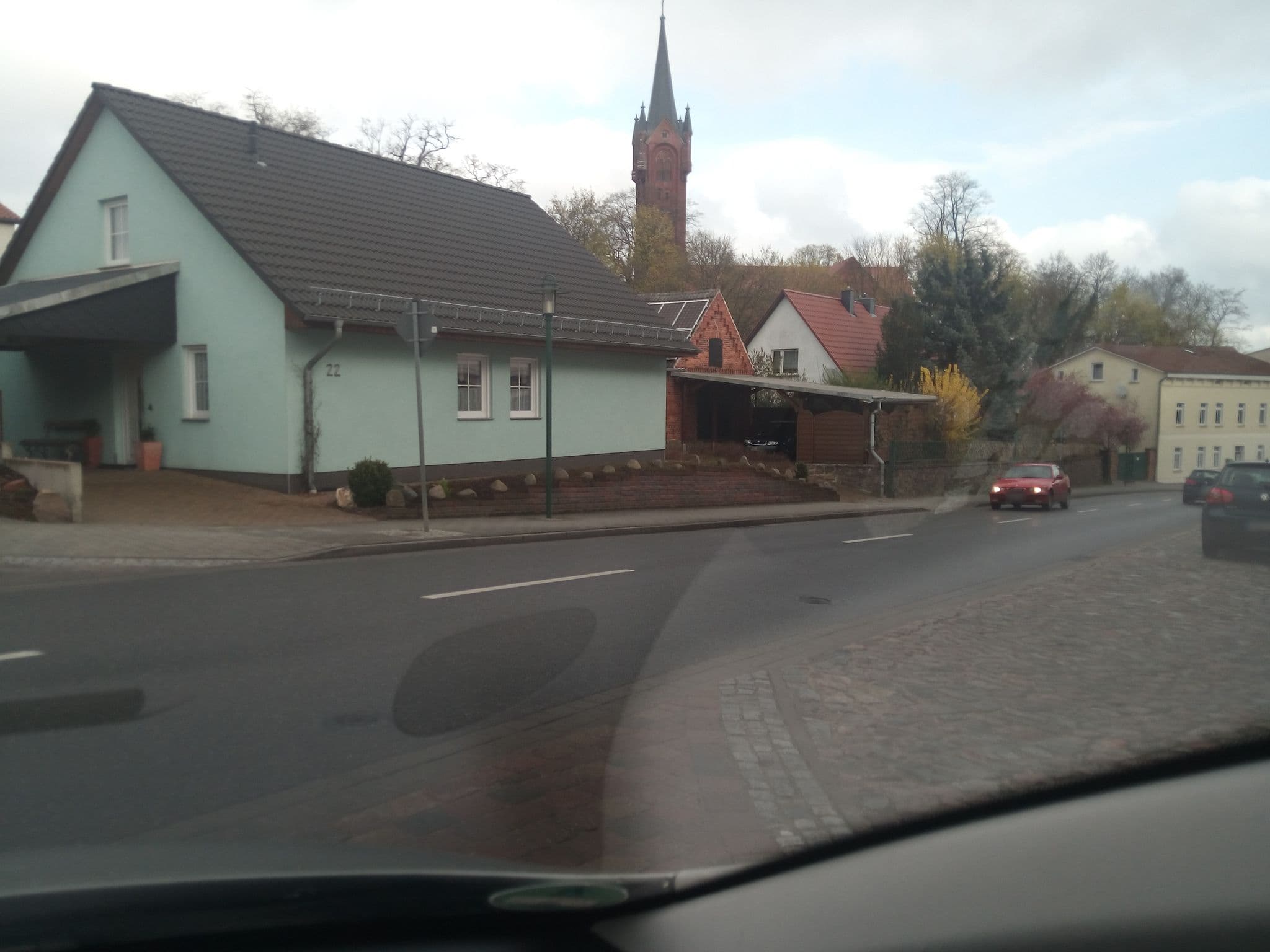 Street view near Mecklenburger Hof, Loitz — © soepzi (CC BY-SA · Mapillary)
