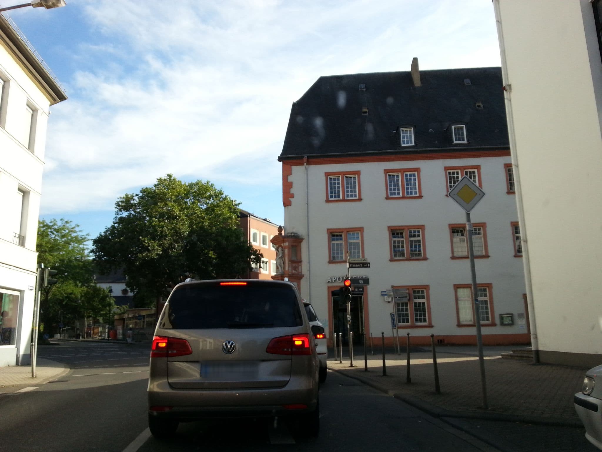 Street view near Aulmann, Trier — © it_s_so_funny (CC BY-SA · Mapillary)
