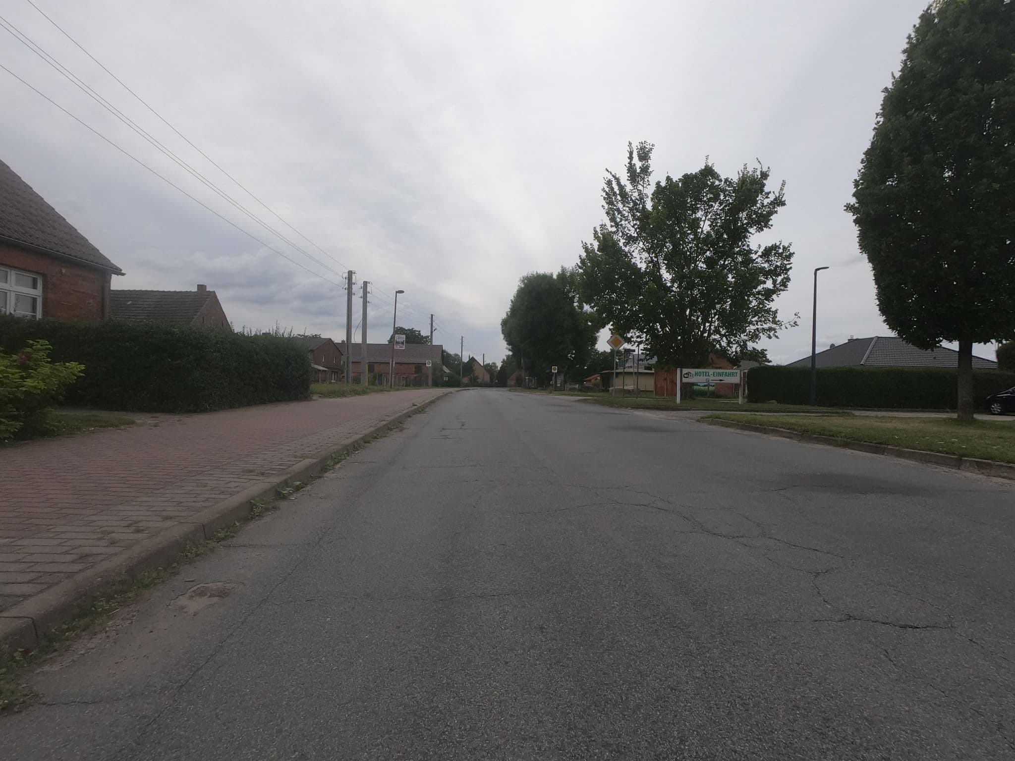 Street view near Hotel am Uckersee, Prenzlau — © carlheinz (CC BY-SA · Mapillary)