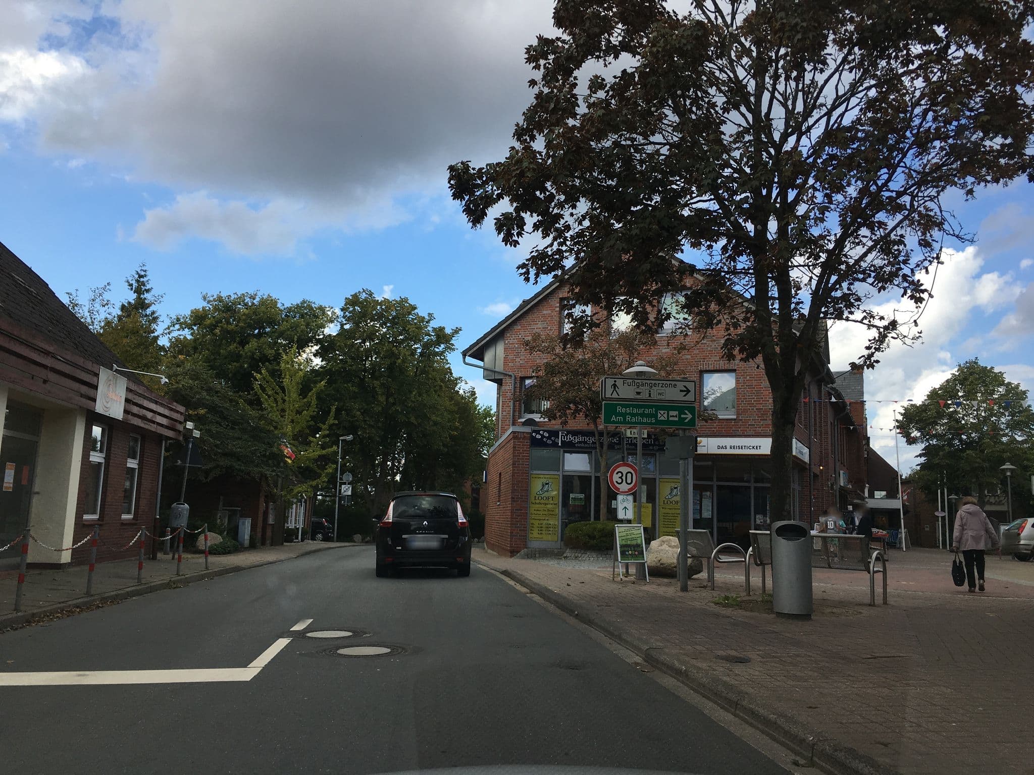 Street view near Villa Tripaldi, Wendtorf — © chuck (CC BY-SA · Mapillary)