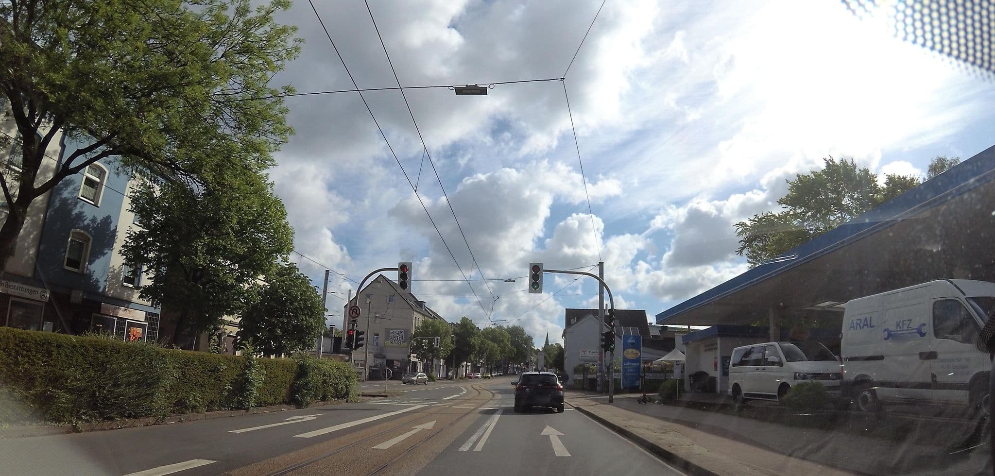 Street view near Hotel Wiesmann, Kornharpen — © teddy73 (CC BY-SA · Mapillary)