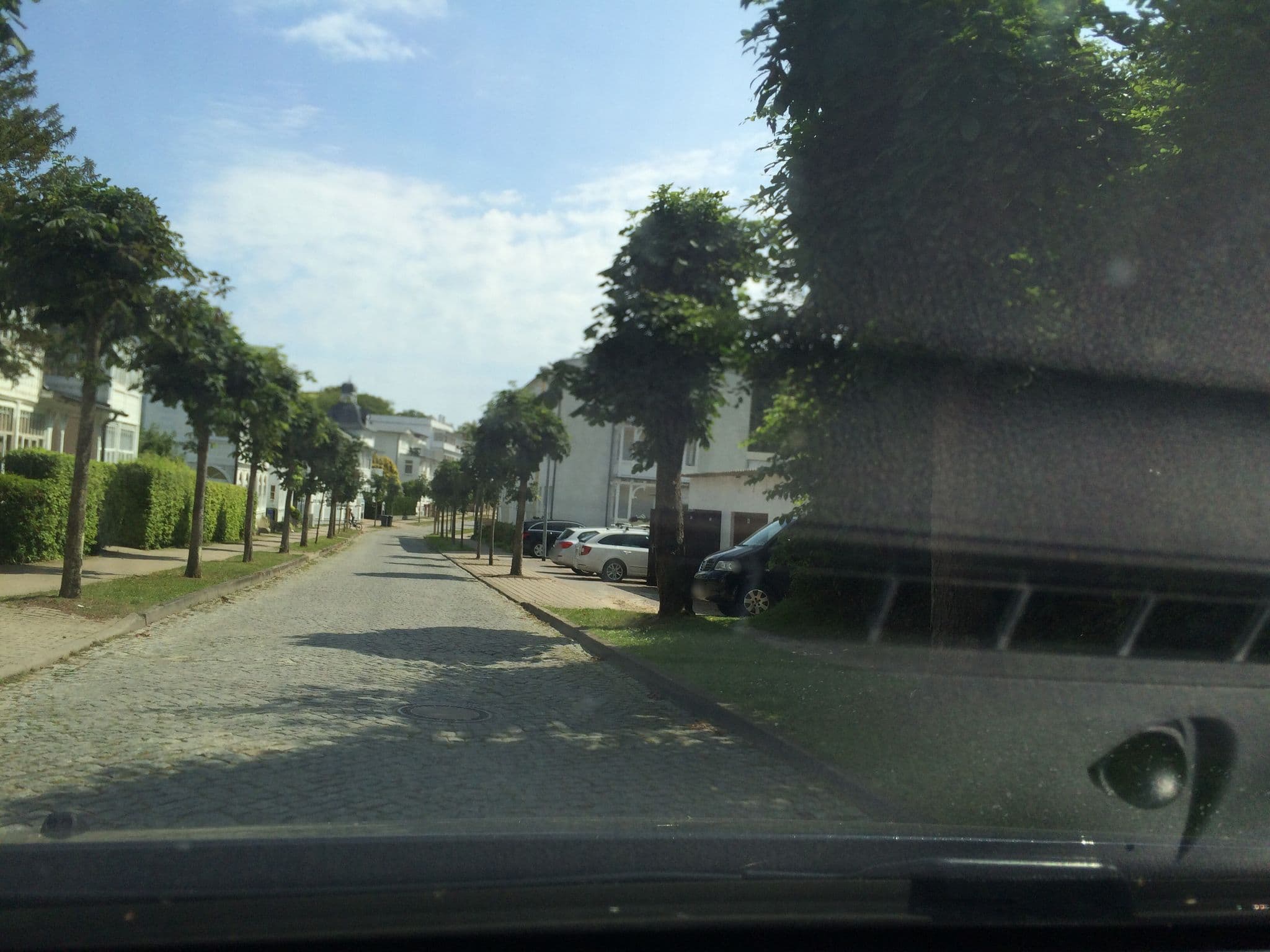 Street view near Villa Ahlbeck, Ostseebad Binz