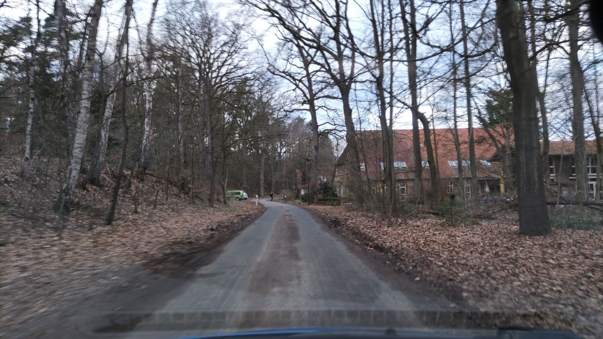 Street view near Seminar- und Ferienhaus Dübbekold, Nahrendorf — © hotteliene (CC BY-SA · Mapillary)