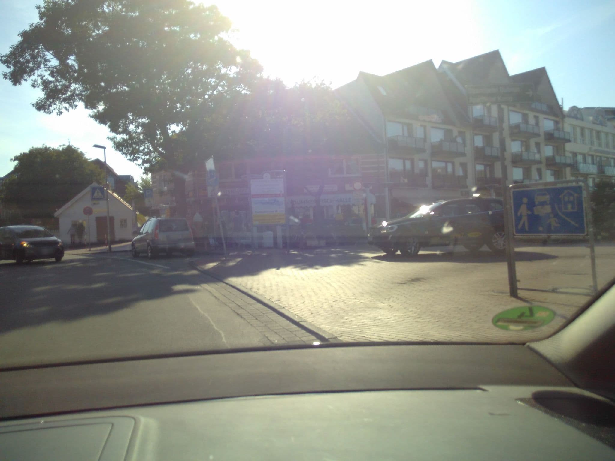 Street view near Apartmenthaus am Meer, Cuxhaven