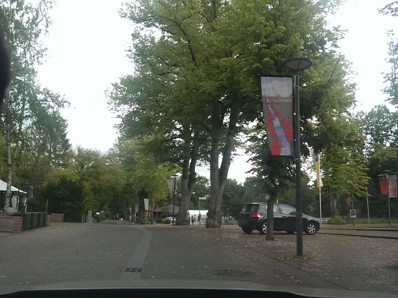 Street view near Village, Worpswede — © live (CC BY-SA · Mapillary)