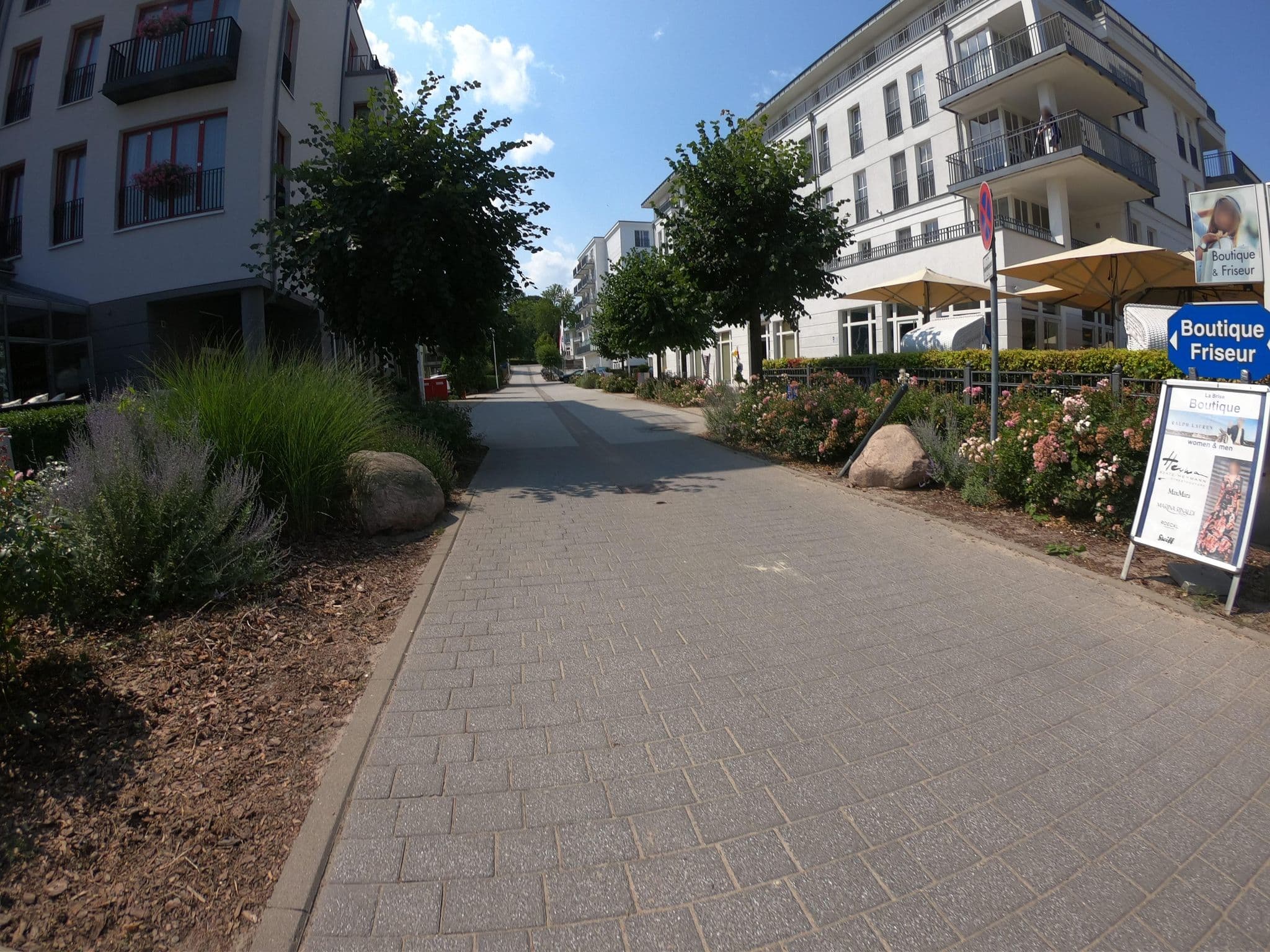 Street view near Strandhotel Heringsdorf, Seebad Heringsdorf
