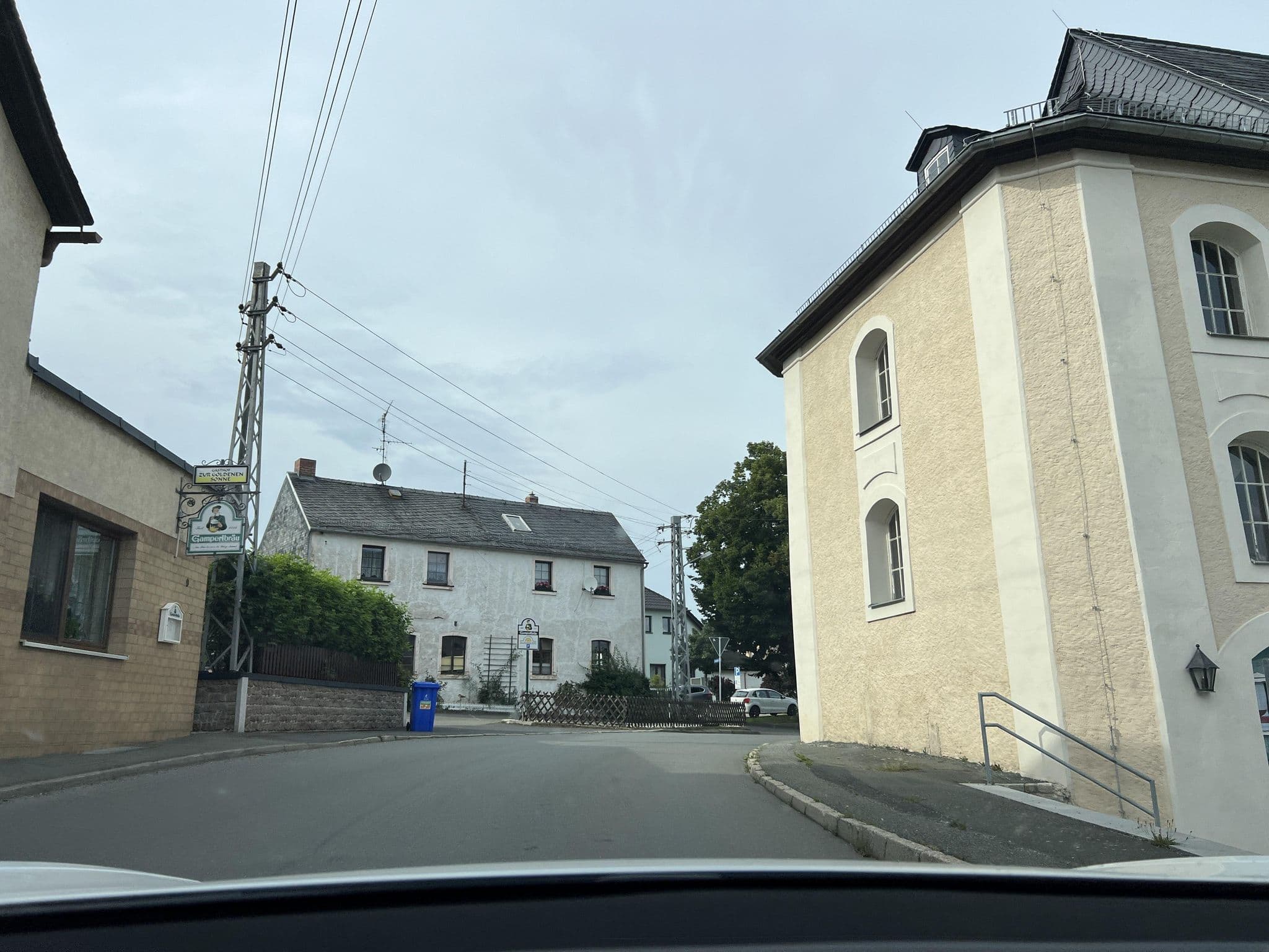 Street view near Zur Goldenen Sonne, Remptendorf — © ottor (CC BY-SA · Mapillary)