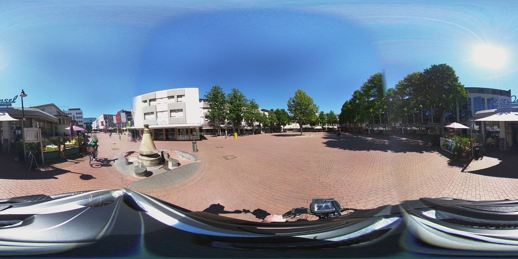Street view near Insel Hotel, Friesdorf — © micmin1972 (CC BY-SA · Mapillary)