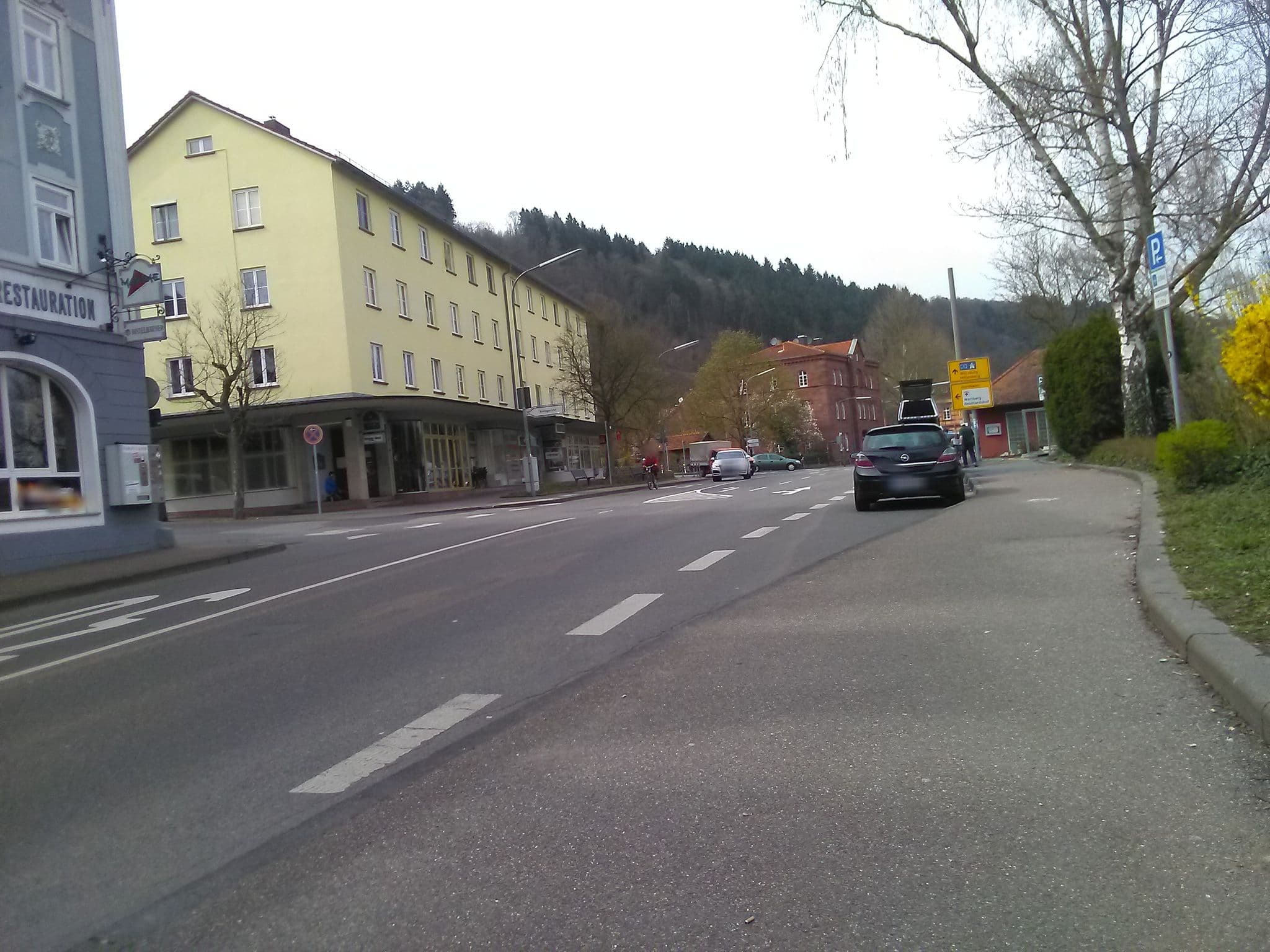 Street view near Löwensteiner Hof, Wertheim — © bernd_niemann (CC BY-SA · Mapillary)