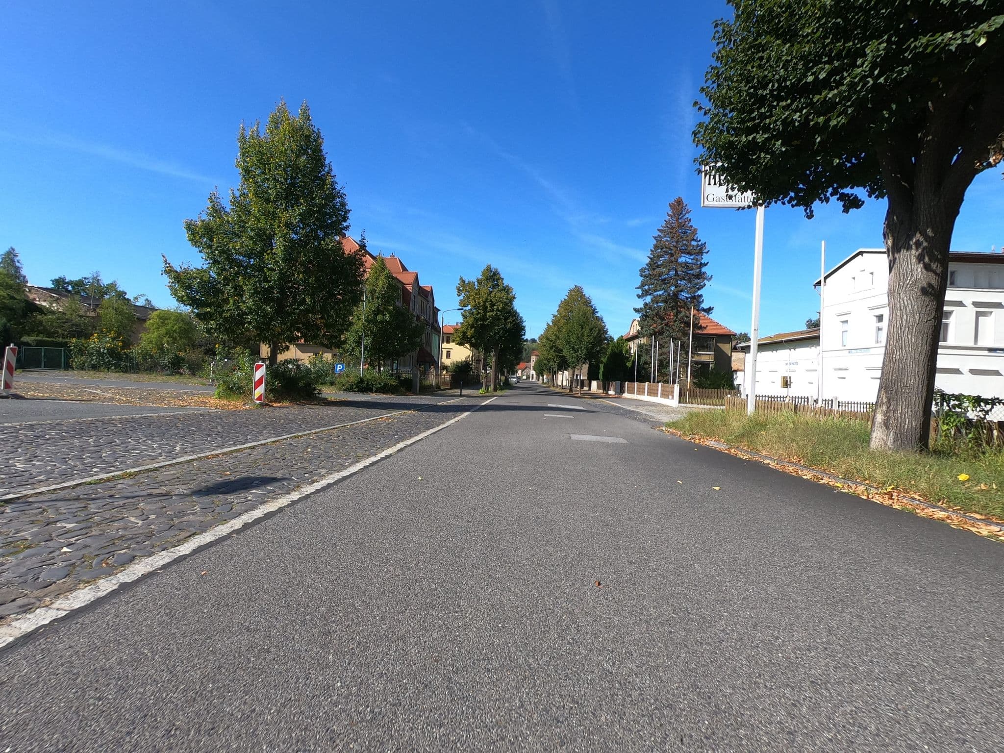 Street view near Hotel Neisseblick, Ostritz — © carlheinz (CC BY-SA · Mapillary)