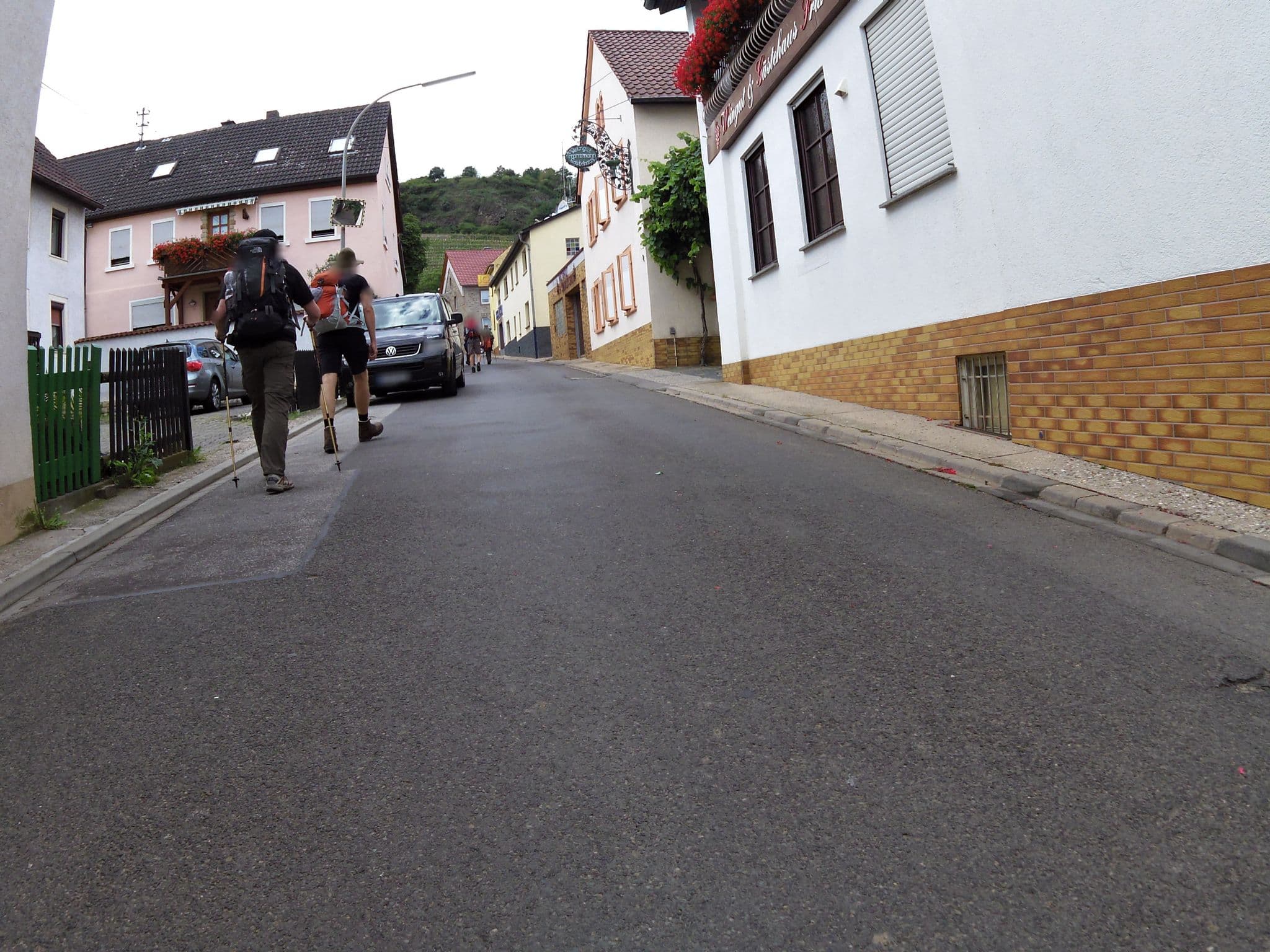 Street view near Weingut Franzmann Gästehaus, Hüffelsheim — © chuck (CC BY-SA · Mapillary)