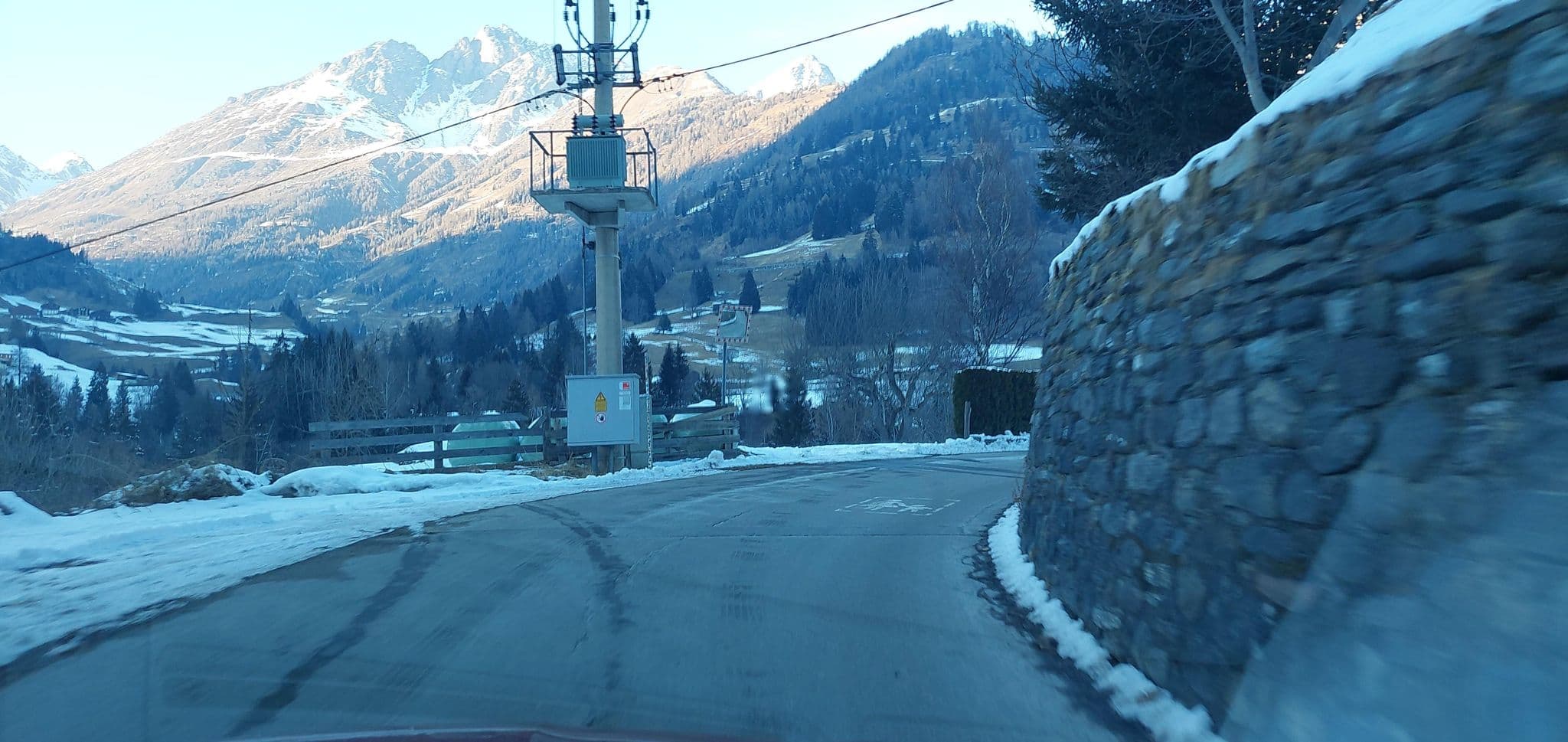 Street view near Haus Roana, Virgen — © gzin (CC BY-SA · Mapillary)