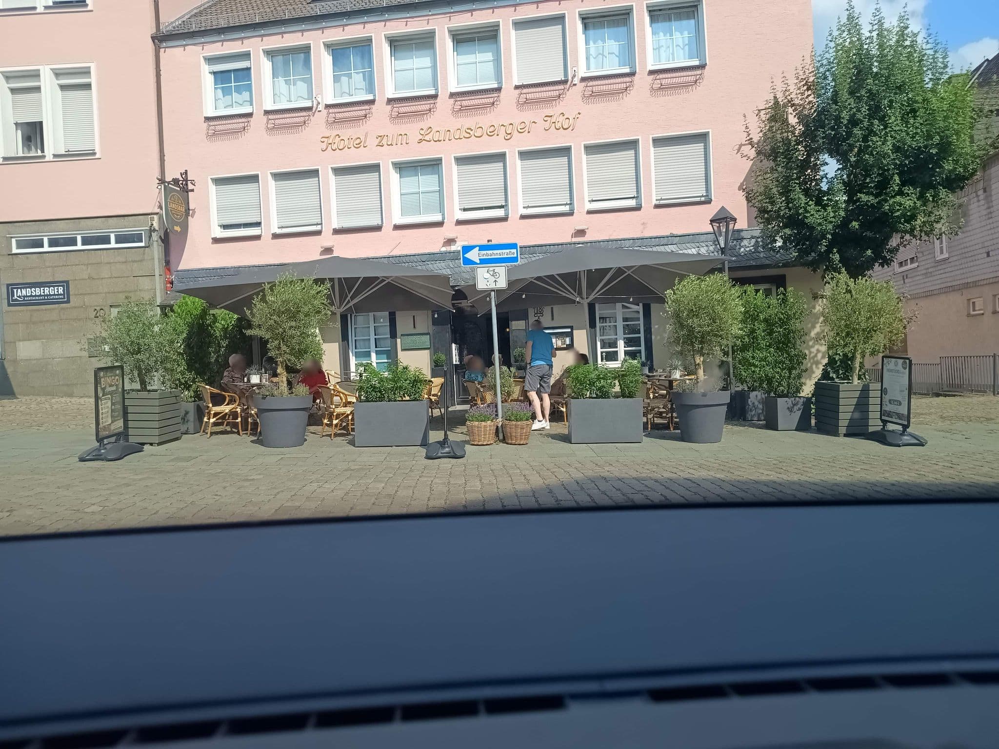 Street view near Landsberger Hof, Arnsberg — © zuse (CC BY-SA · Mapillary)