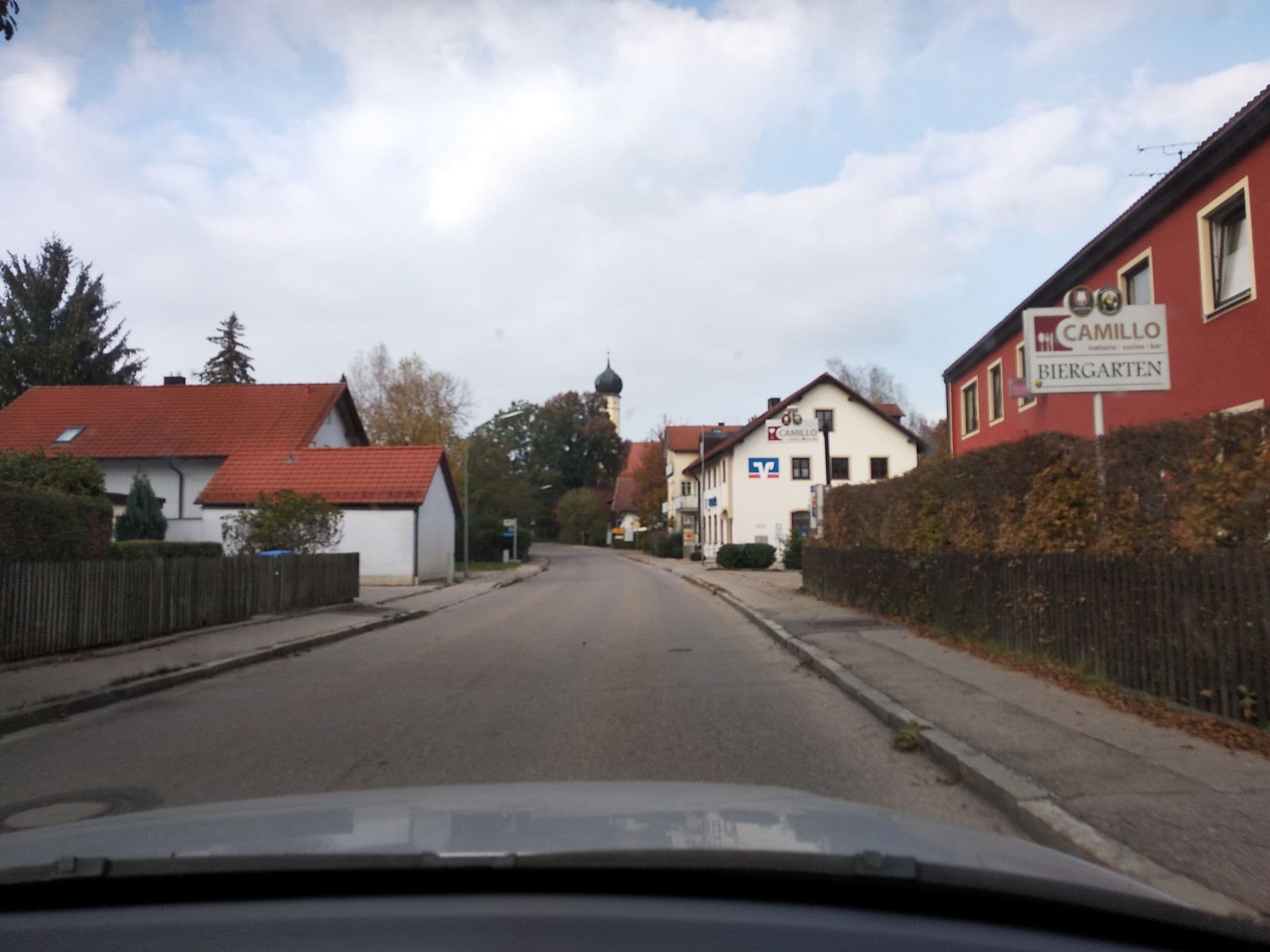 Street view near Camillo, Markt Schwaben — © umap (CC BY-SA · Mapillary)