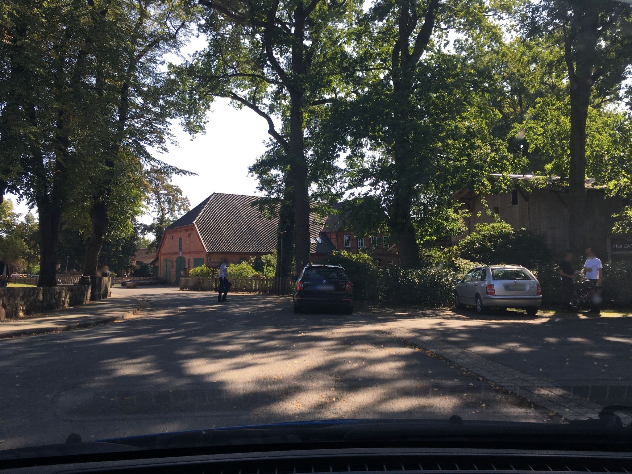 Street view near Landhotel Bauernwald, Faßberg — © hotteliene (CC BY-SA · Mapillary)