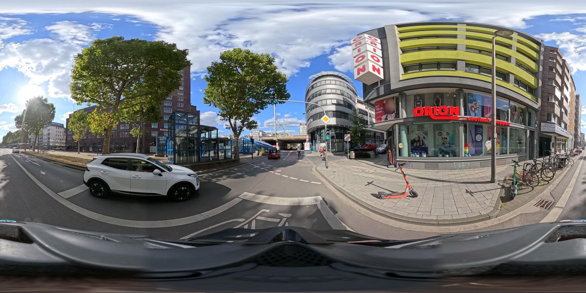 Street view near Premier Inn - Cologne City Mediapark Hotel, Neustadt/Nord — © popball (CC BY-SA · Mapillary)