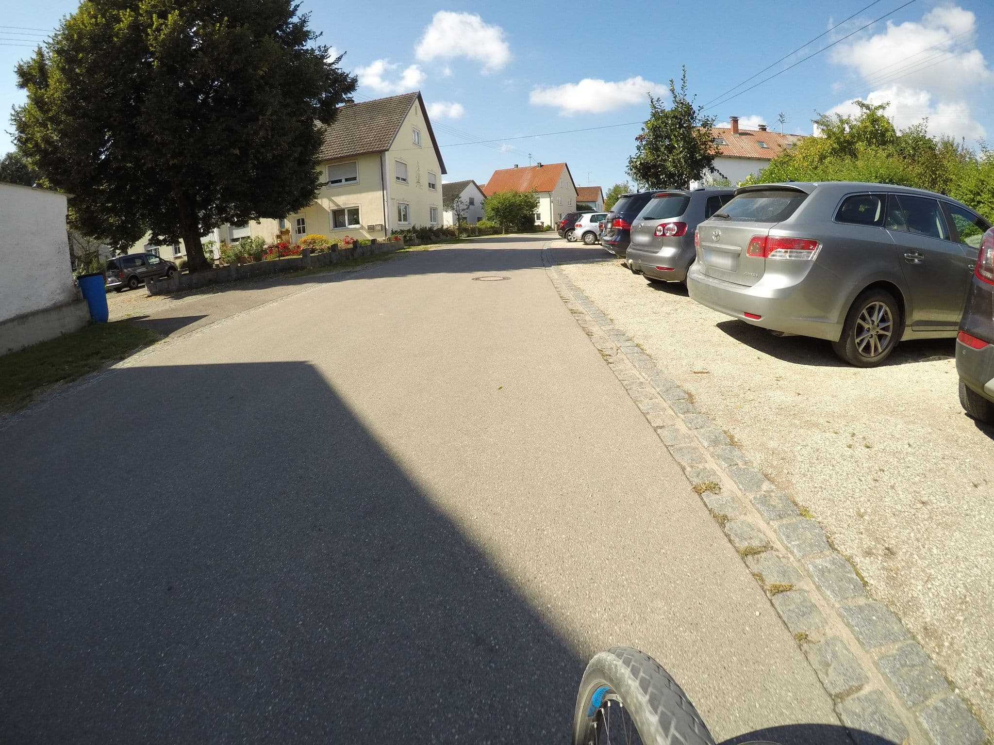 Street view near Zur Alten Donau, Blindheim — © mfa (CC BY-SA · Mapillary)