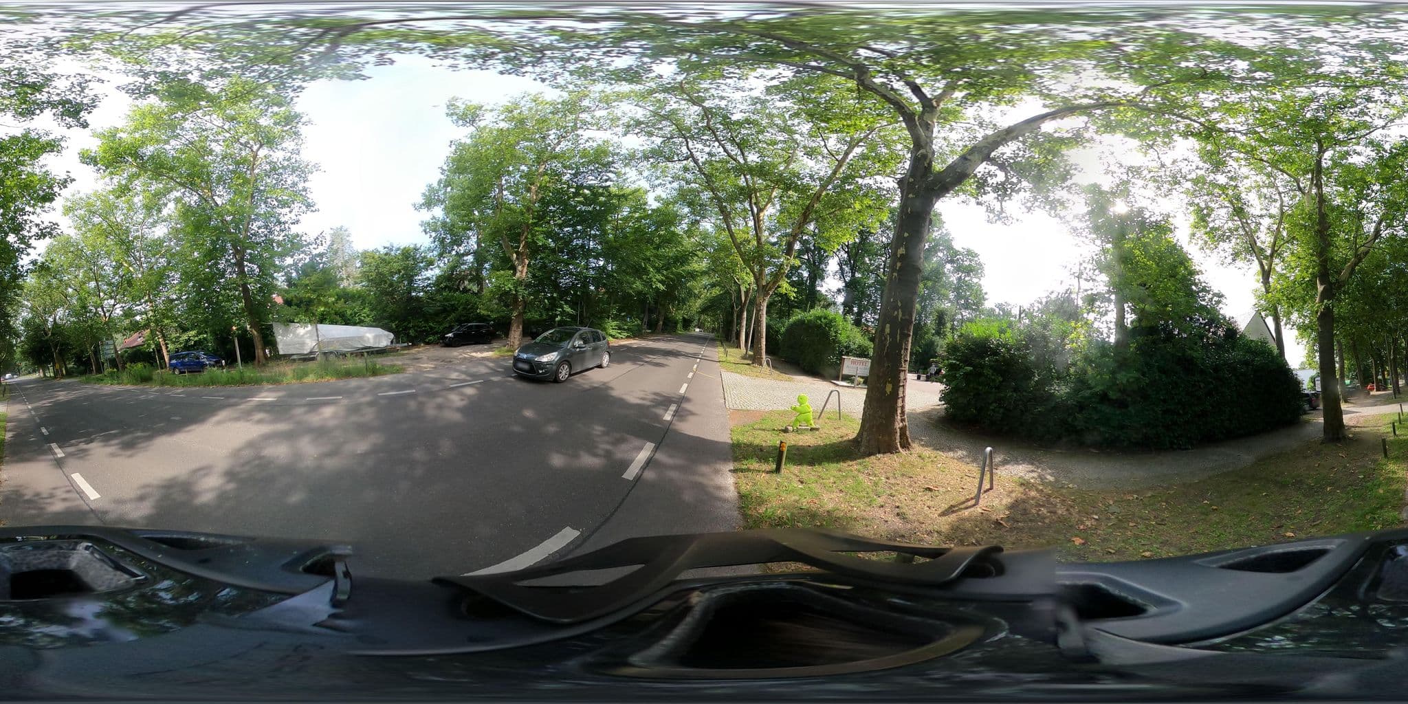 Street view near Hotel garni Am Katharinenholz, Potsdam — © Till_btn (CC BY-SA · Mapillary)