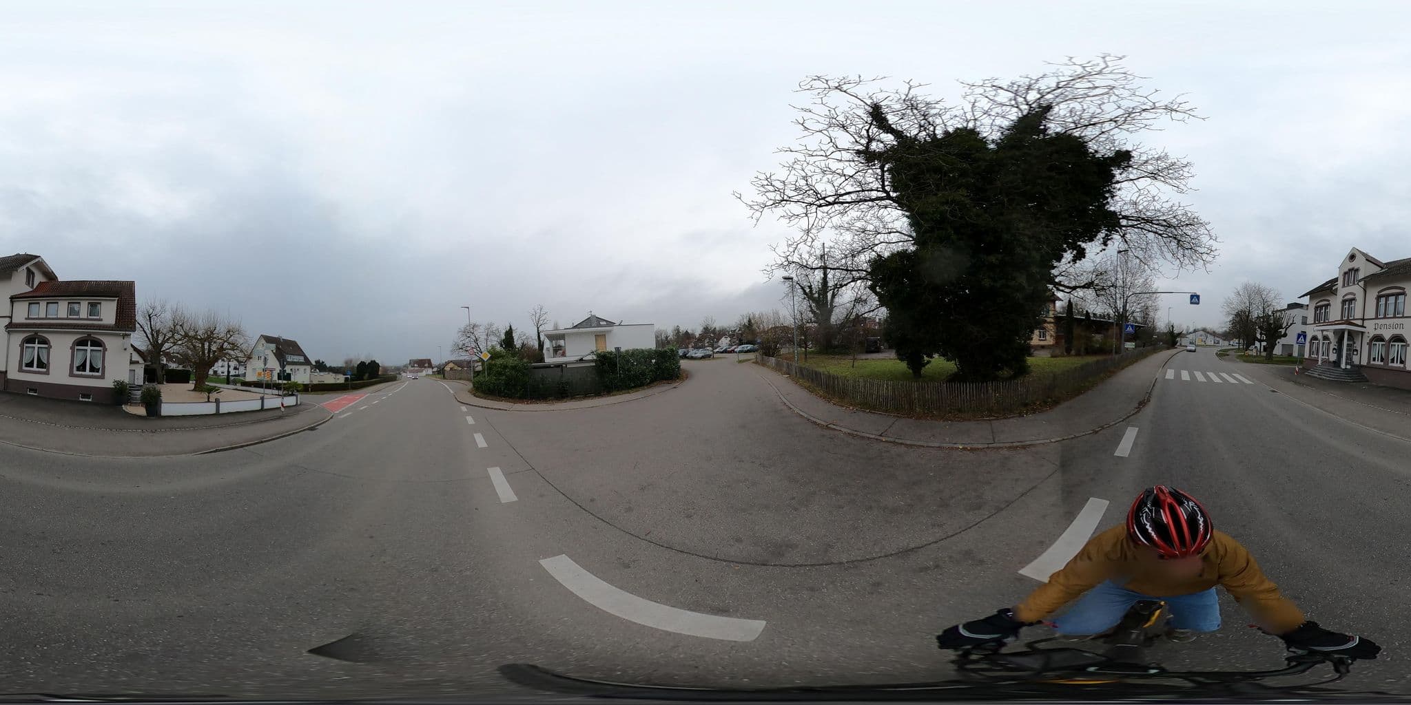 Street view near Uhldinger Hof SOFRA, Uhldingen-Mühlhofen — © RadNETZ (CC BY-SA · Mapillary)