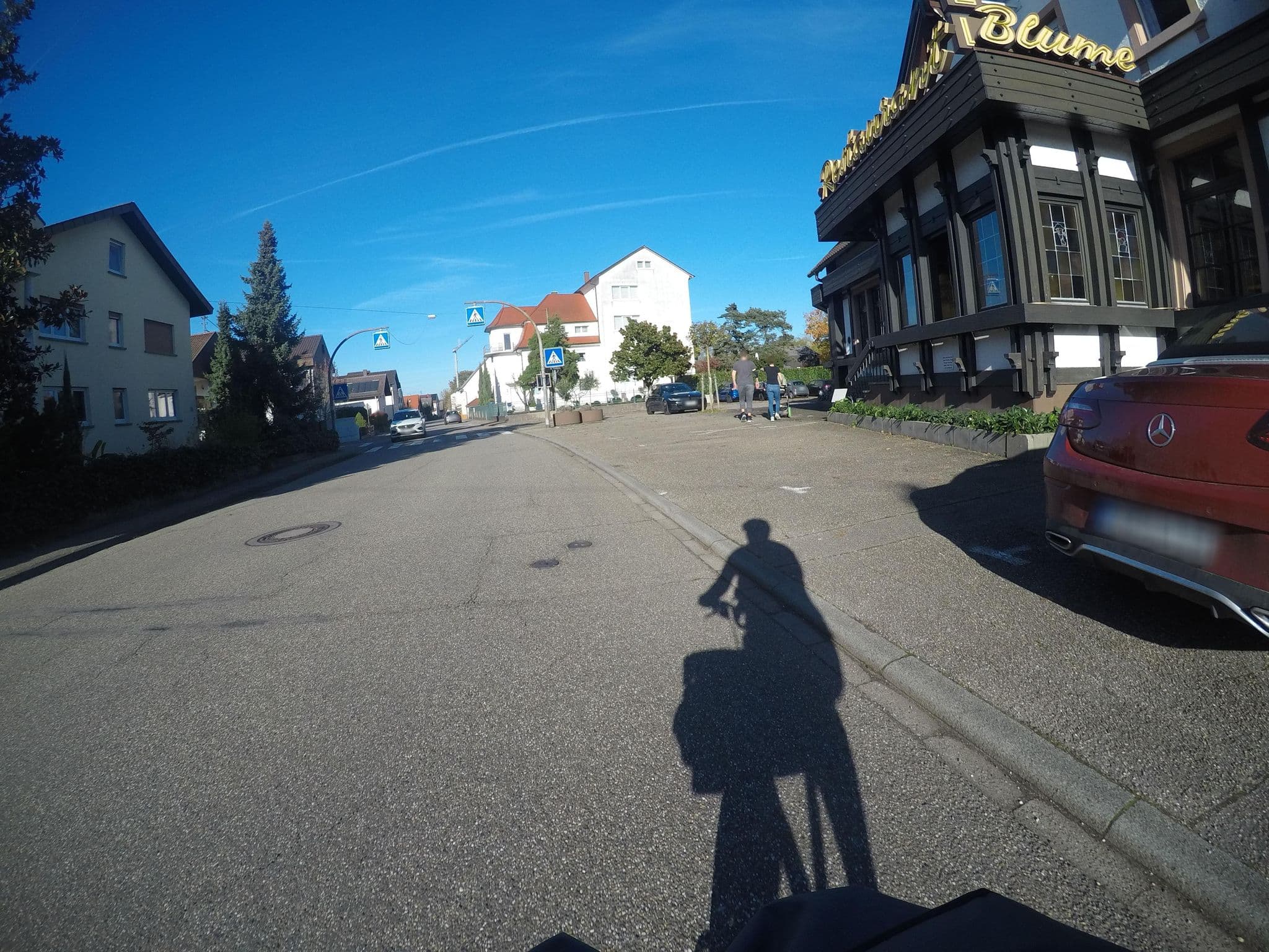Street view near Blume, Iffezheim — © mfa (CC BY-SA · Mapillary)