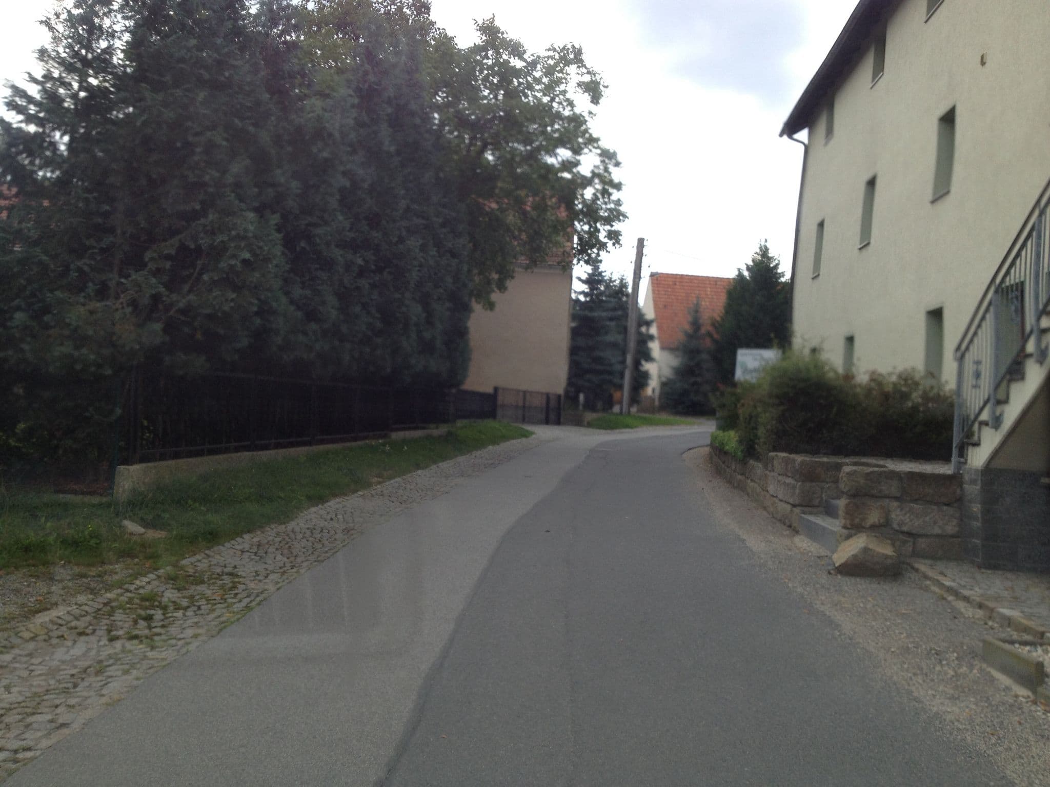 Street view near Zur Henkerin, Klotzsche — © konafets (CC BY-SA · Mapillary)