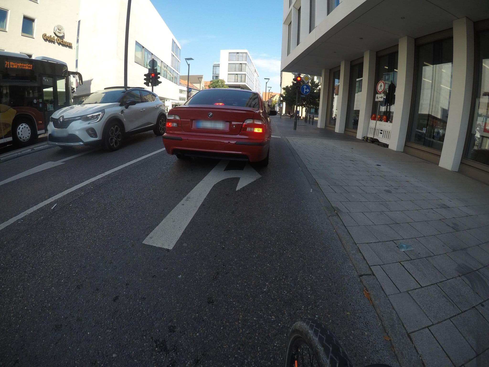 Street view near Goldenes Rad, Ulm — © mfa (CC BY-SA · Mapillary)