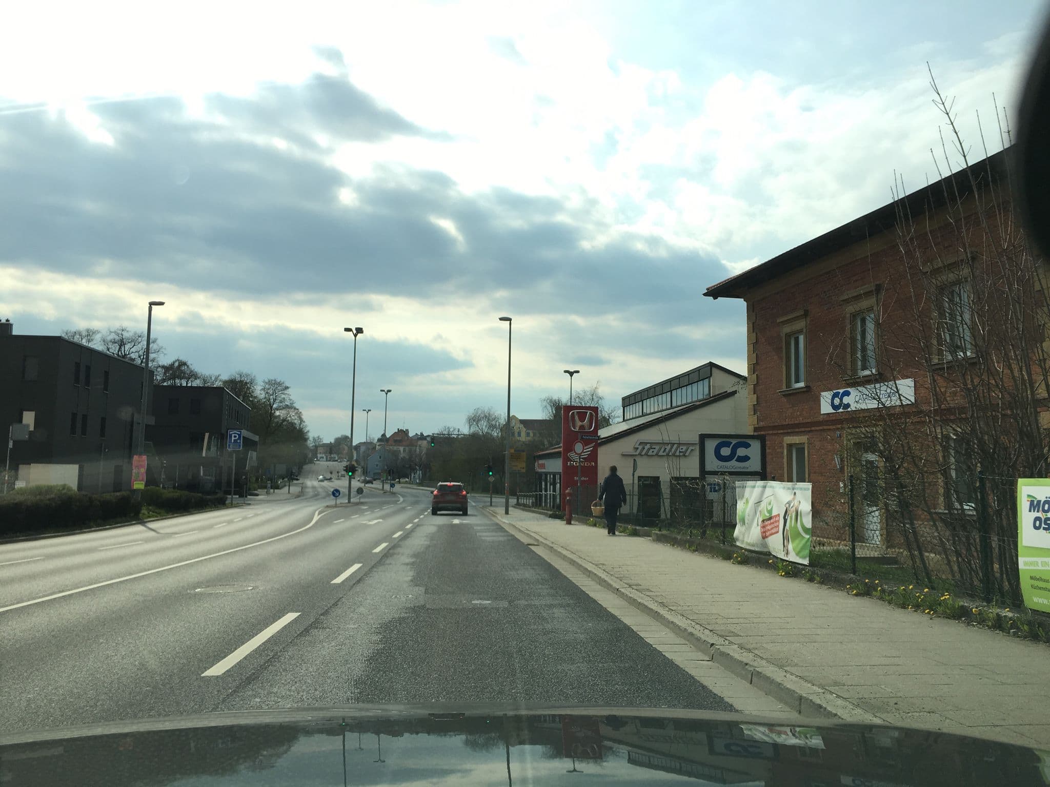 Street view near Allee Parkhotel Maximilian, Amberg — © derzornigemarkus (CC BY-SA · Mapillary)