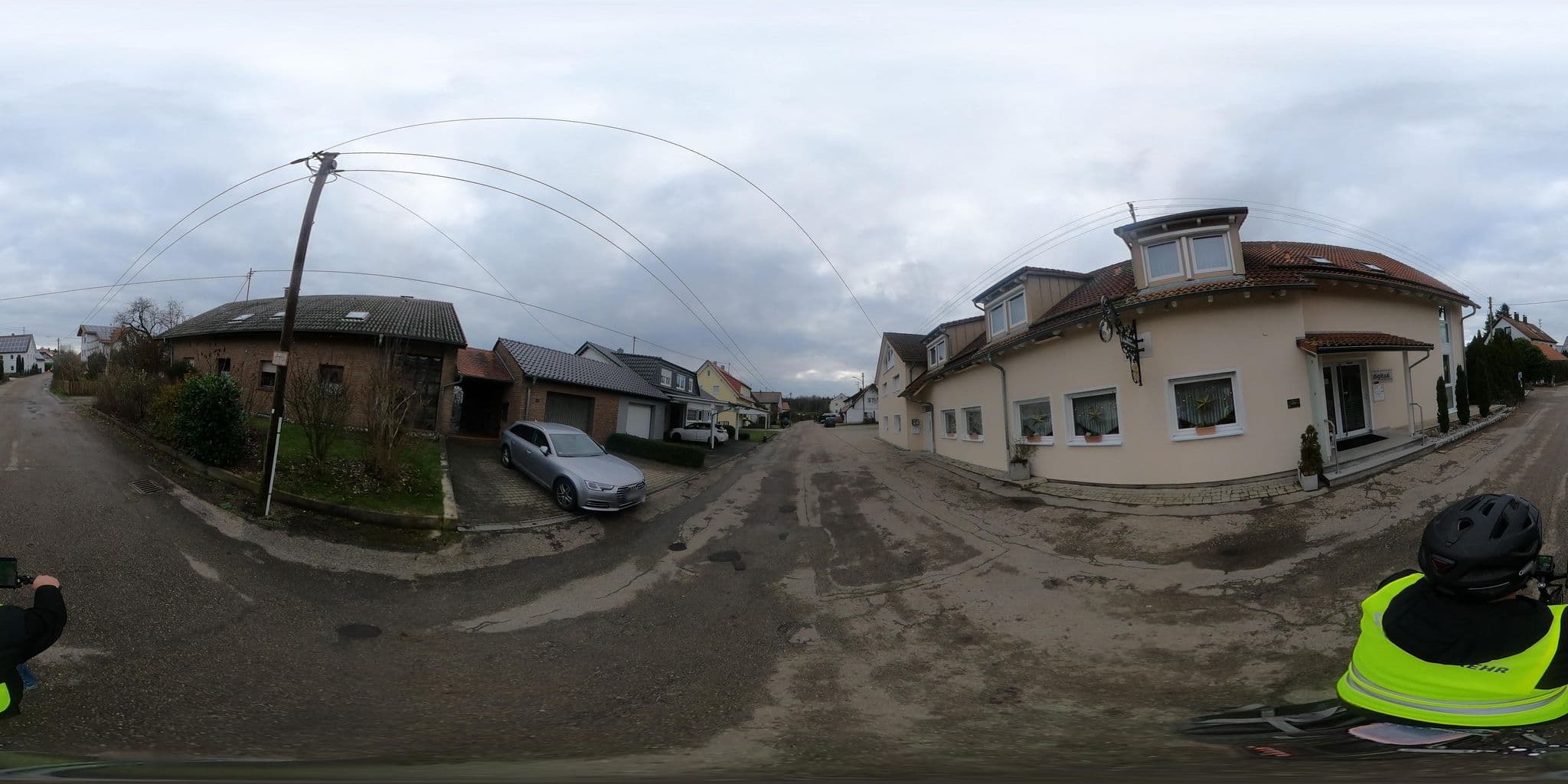 Street view near Gasthof "Weißes Rössle", Aalen — © RadNETZ (CC BY-SA · Mapillary)