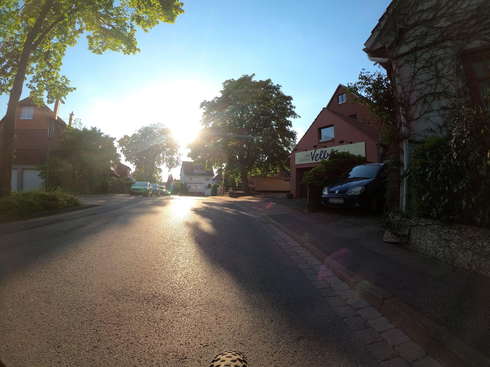 Street view near Landgasthof Velber, Ahlem — © Langfahrer (CC BY-SA · Mapillary)