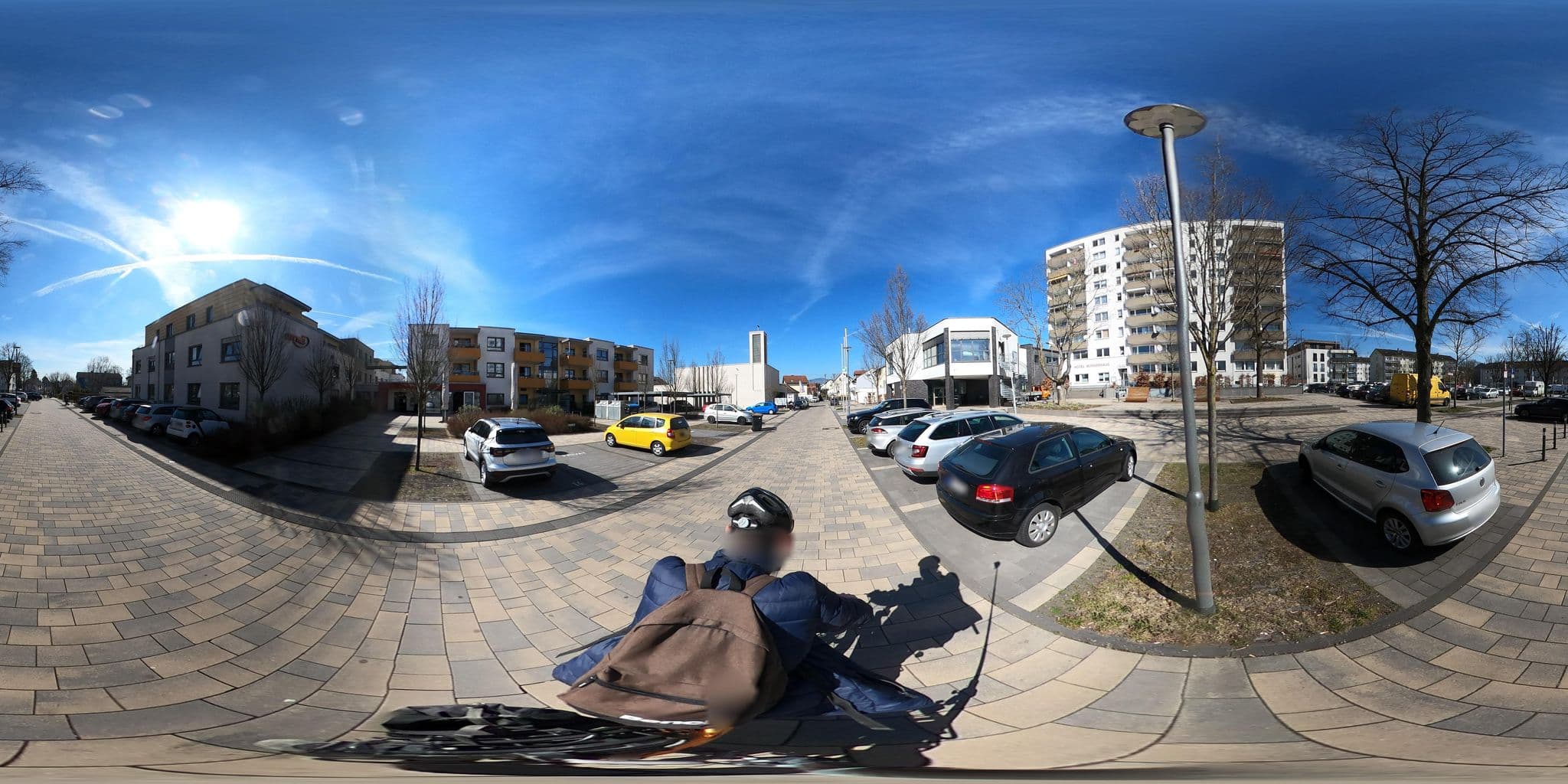 Street view near Hotel Bürgerhaus, Steinbach am Taunus — © Planungsgesellschaft_RV-K (CC BY-SA · Mapillary)